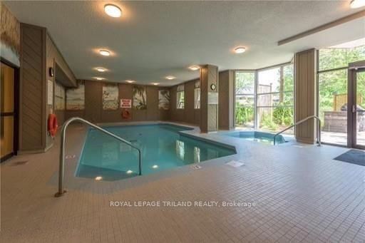 #612 - 600 Talbot Street Property Photo 23