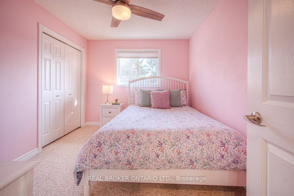 10 Hume Dr Property Photo 31