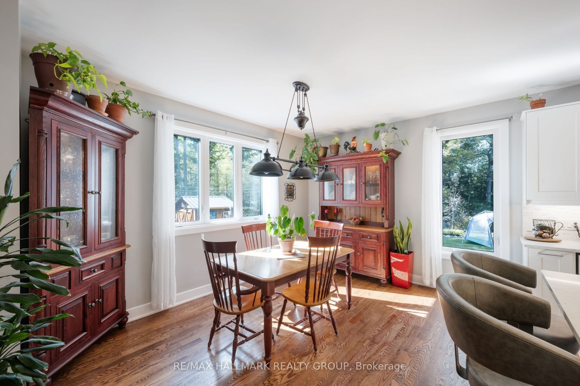 691 Ebbs Bay Road Property Photo 12