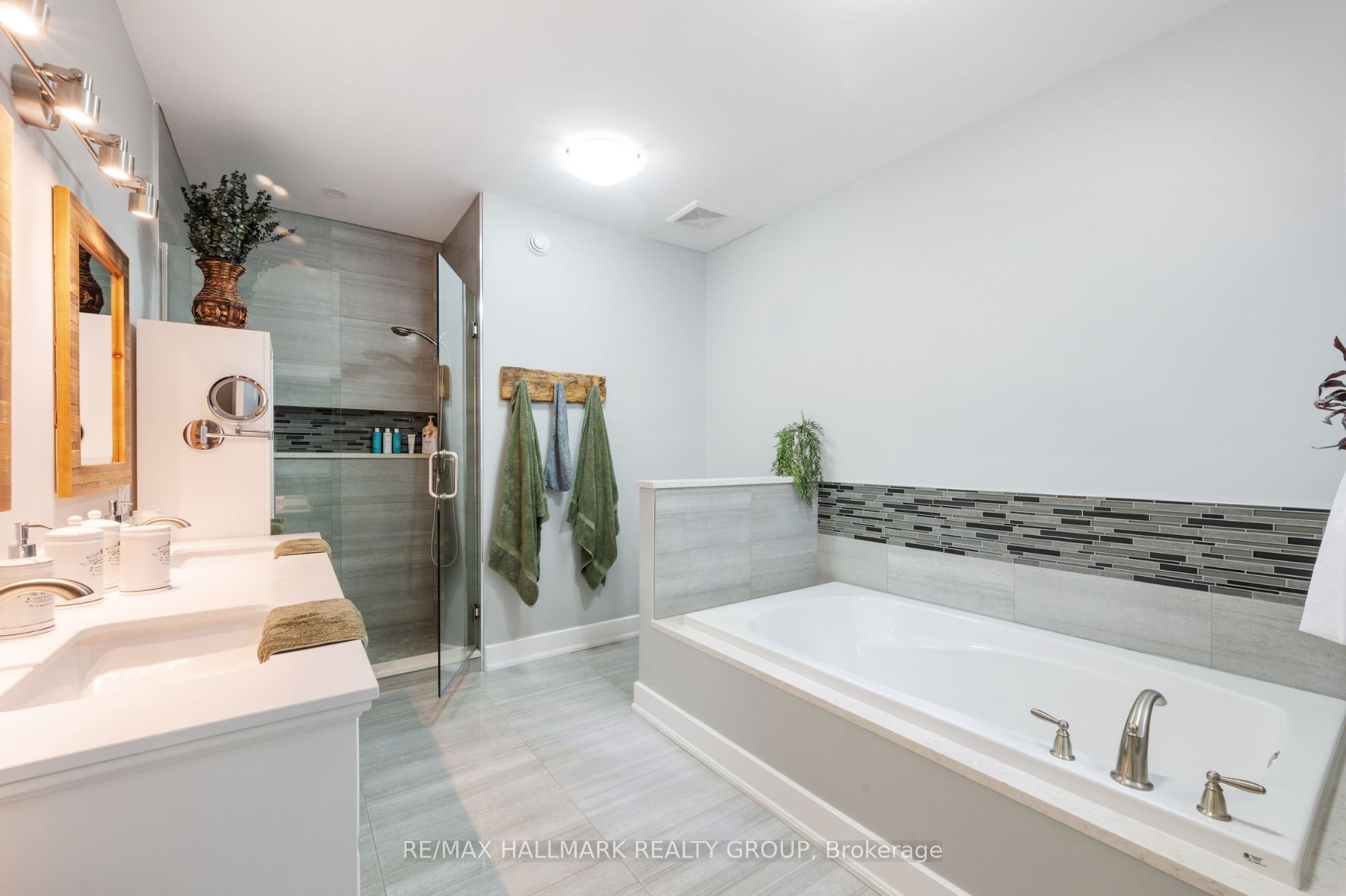 691 Ebbs Bay Road Property Photo 15