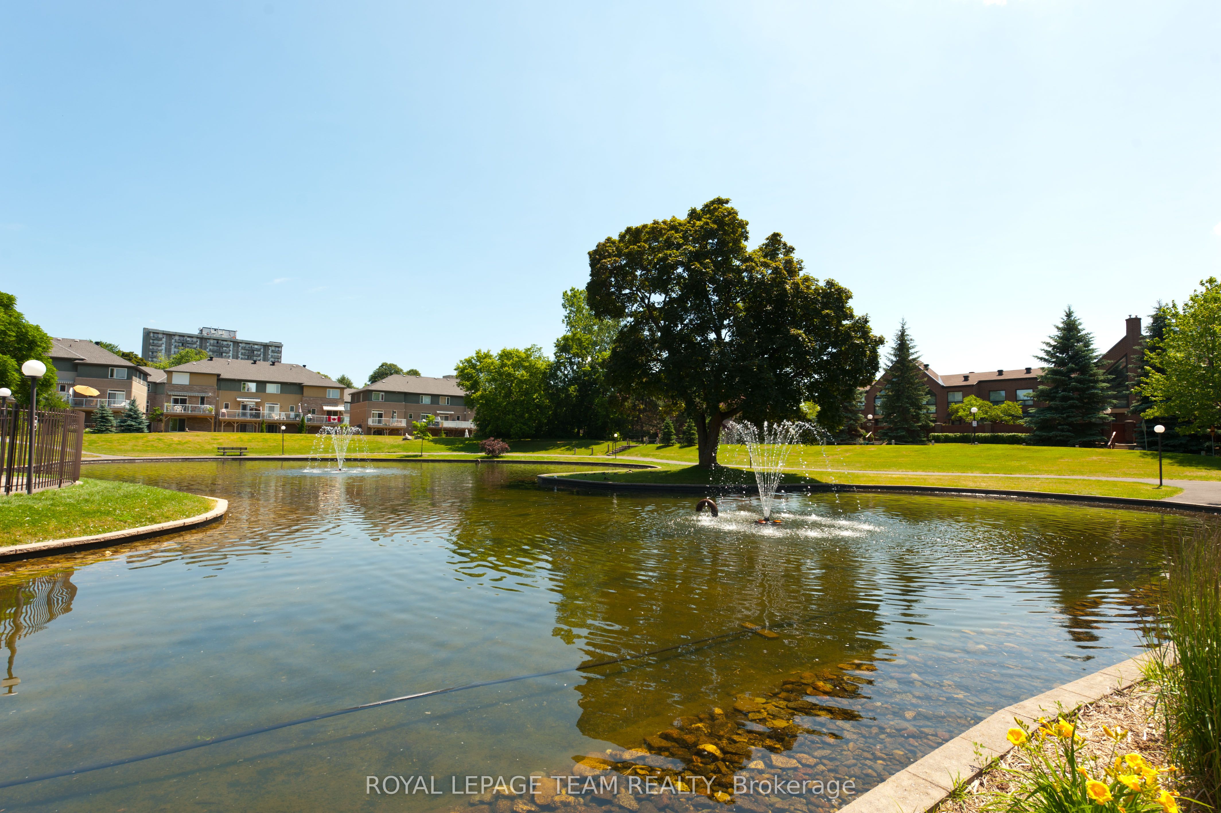 #339 - 515 St. Laurent Boulevard Property Photo 30