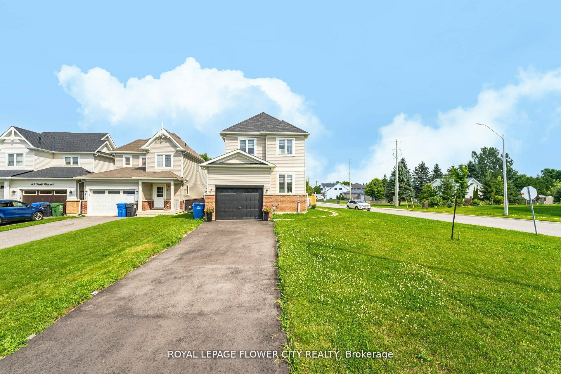 89 Todd Crescent Property Photo 6