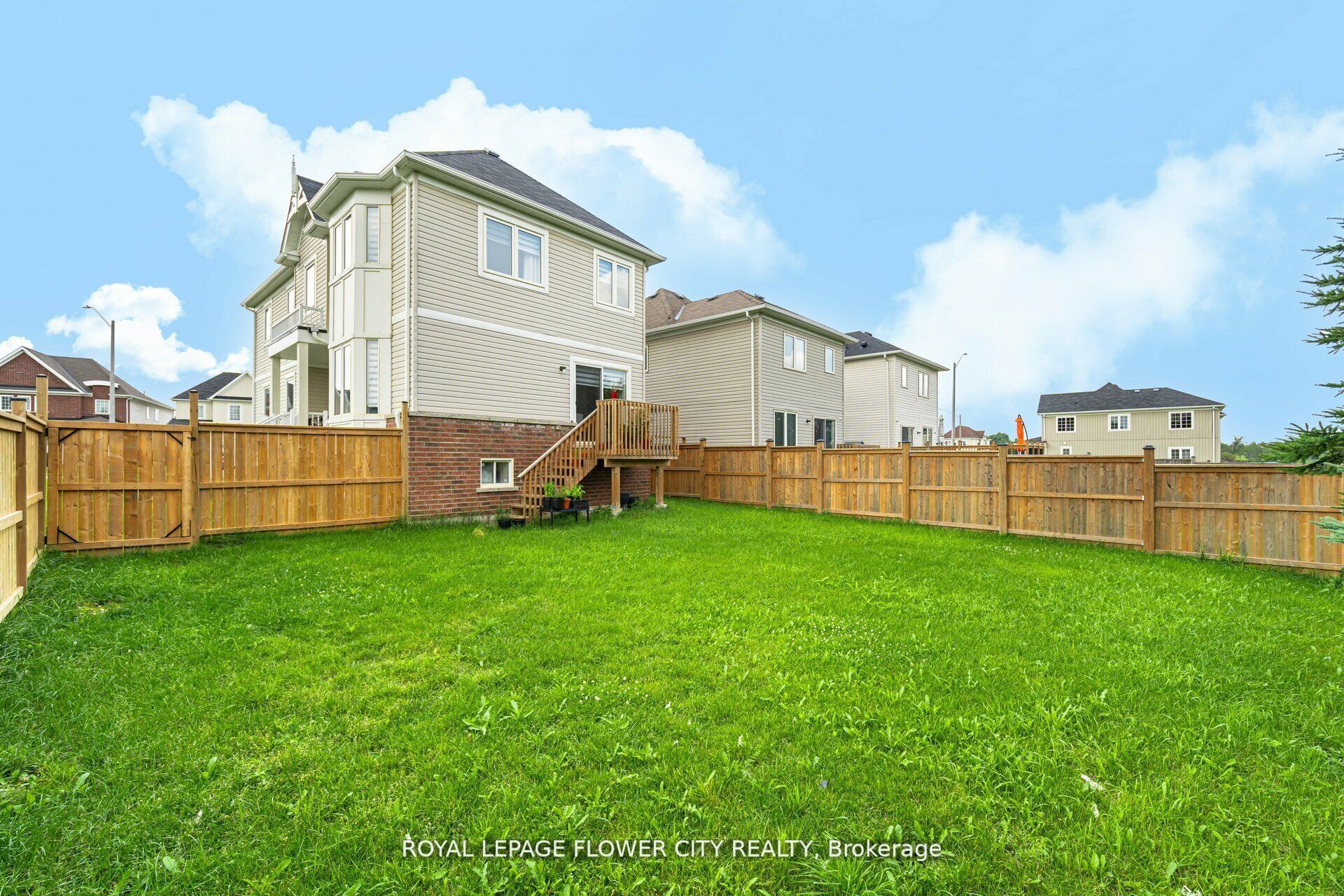 89 Todd Crescent Property Photo 36