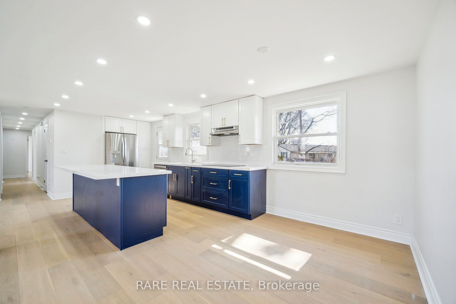 314 Laughton Crescent Property Photo 8