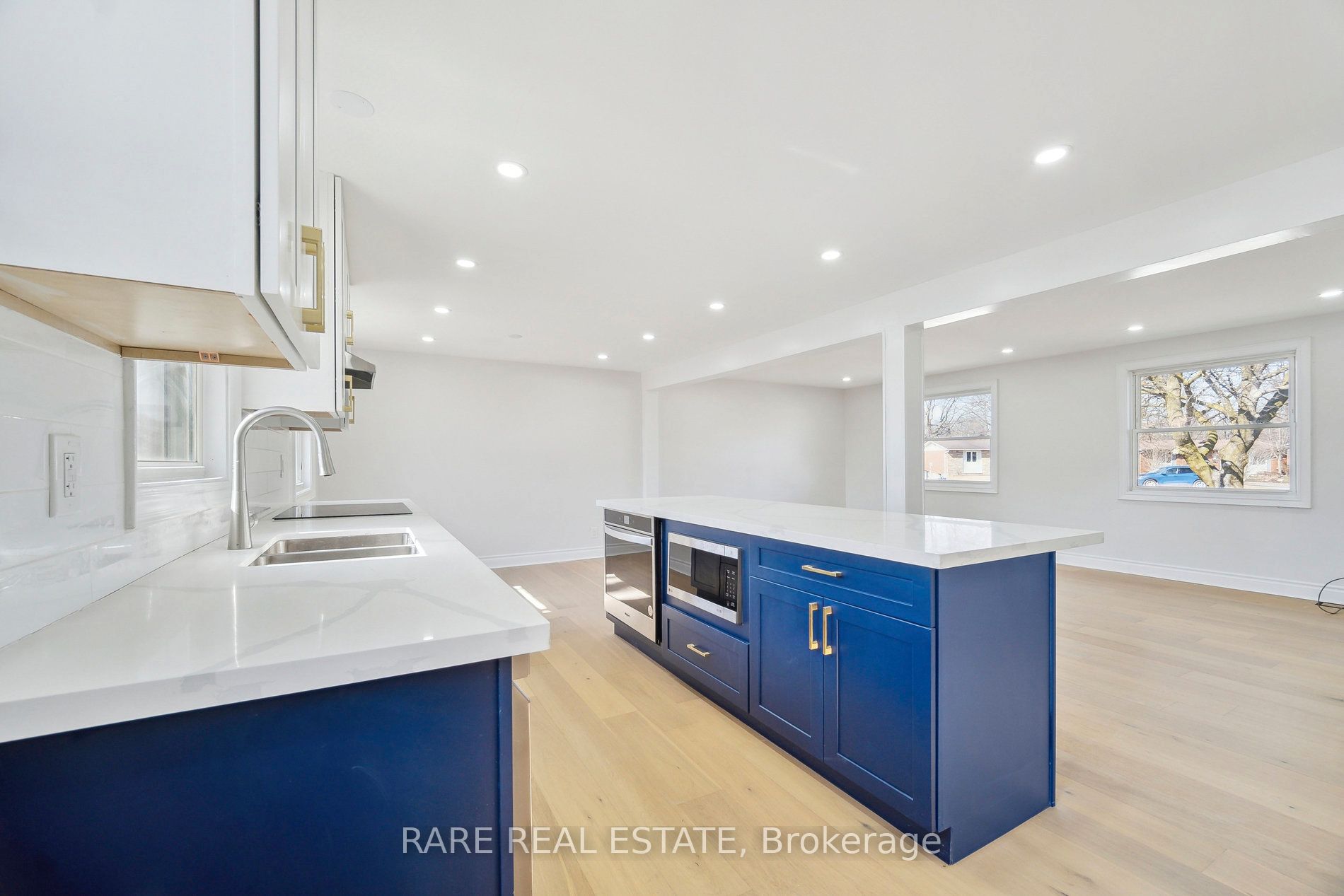 314 Laughton Crescent Property Photo 10