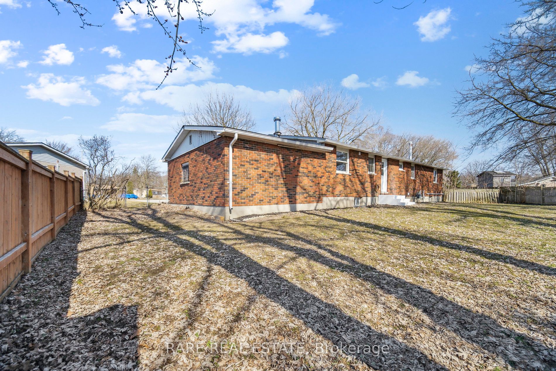 314 Laughton Crescent Property Photo 36