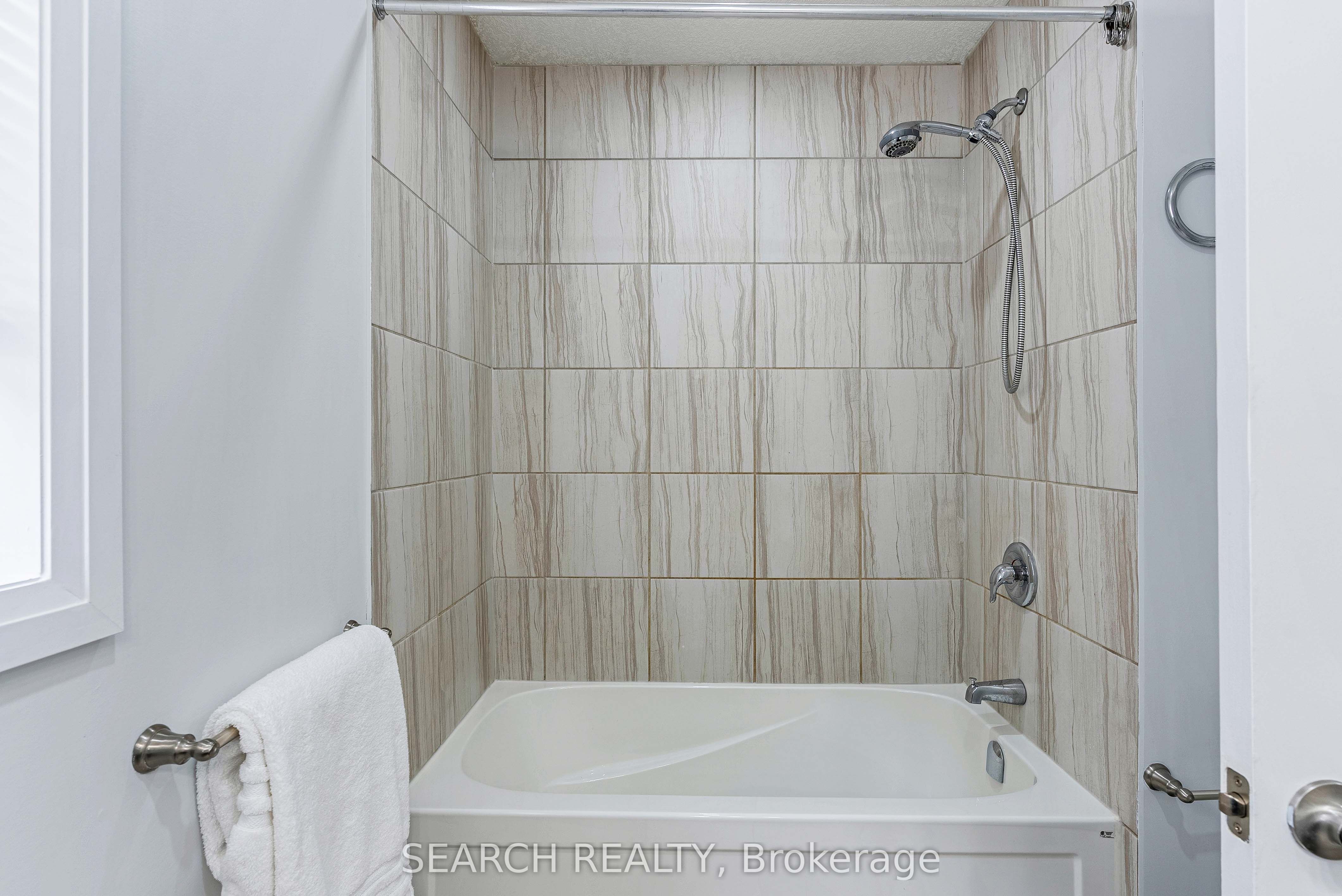 3250 Turner Crescent Property Photo 20