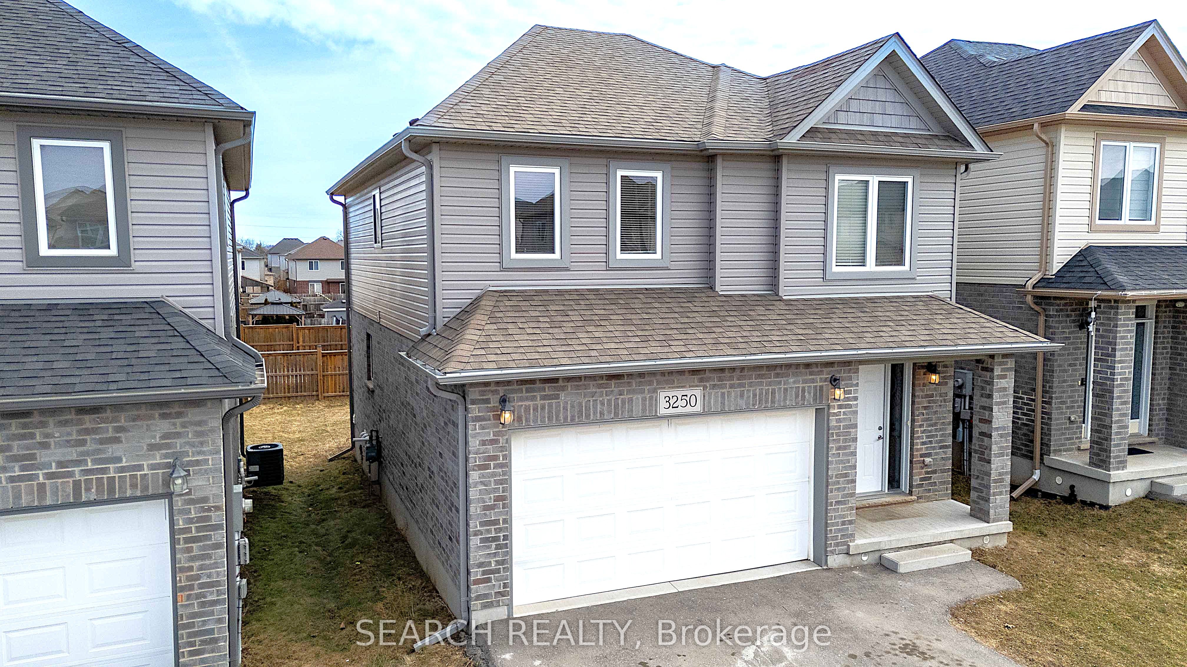 3250 Turner Crescent Property Photo 25