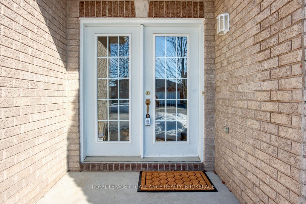544 Magnolia Drive Property Photo 3
