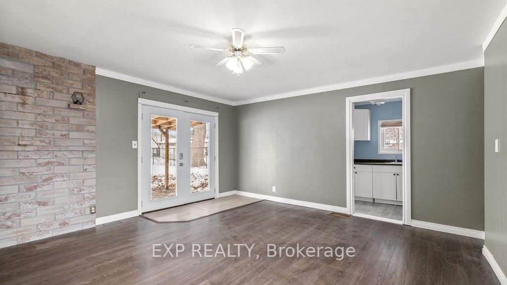#back - 42 Baldwin Street Property Photo 5