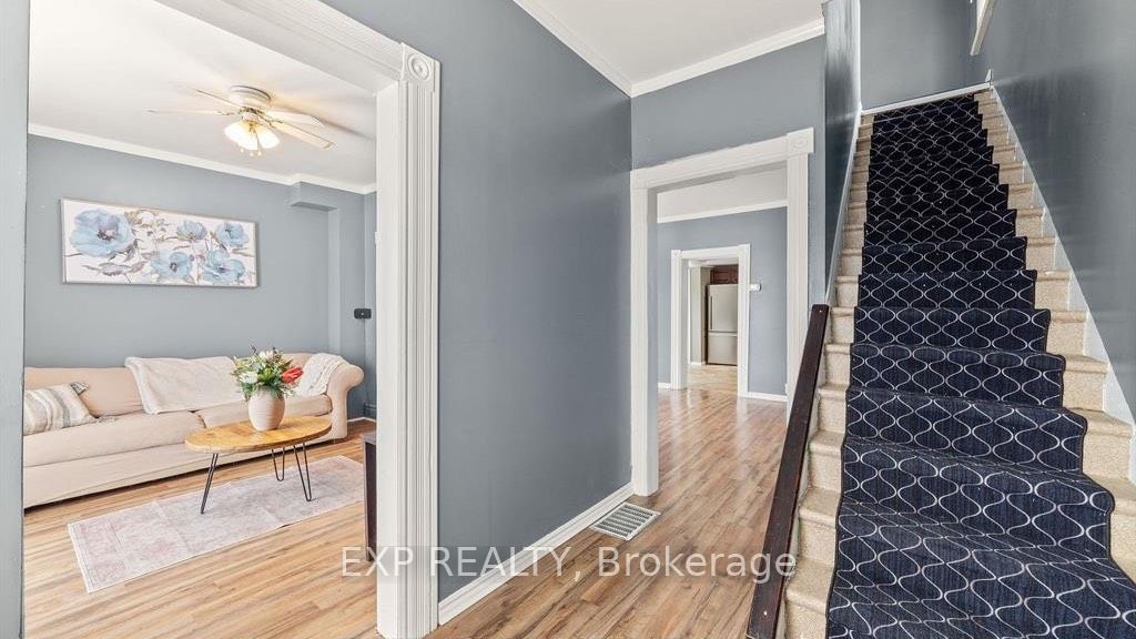 #main - 42 Baldwin Street Property Photo 5