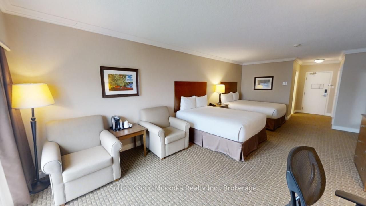 #402 - 402 Bayshore - Deerhurst Drive Property Photo 1