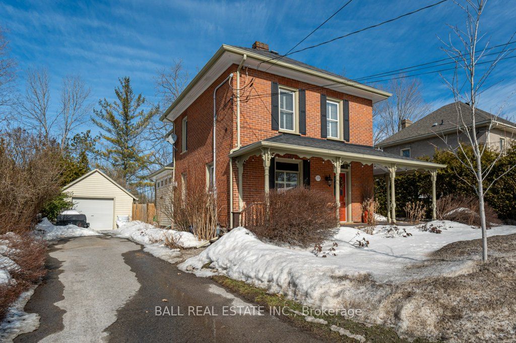 170 Queen Street Property Photo 5