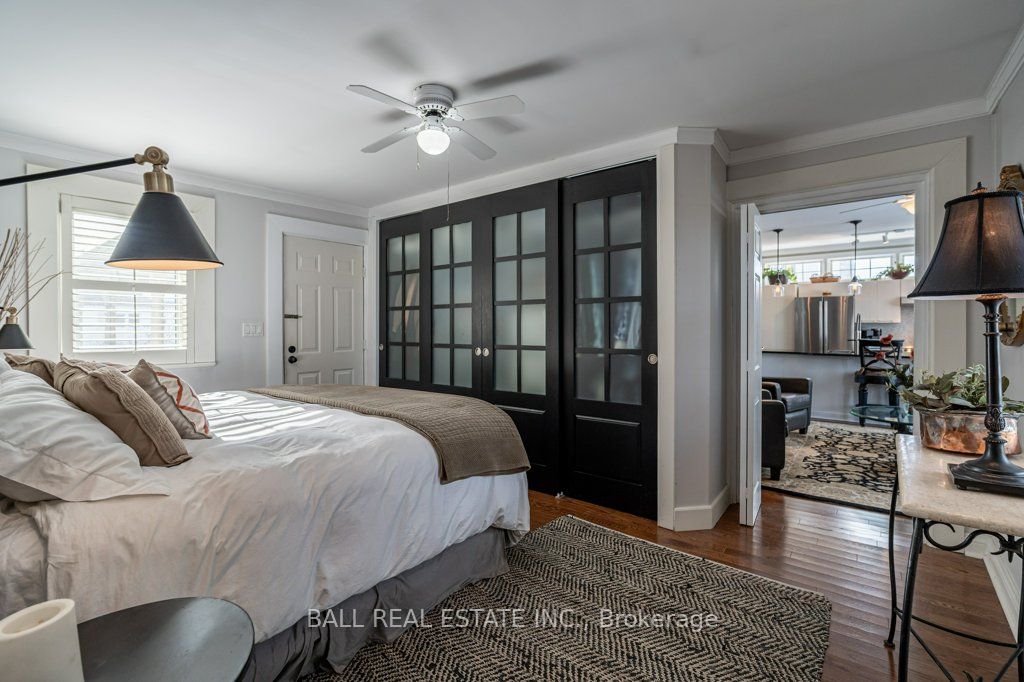 170 Queen Street Property Photo 25