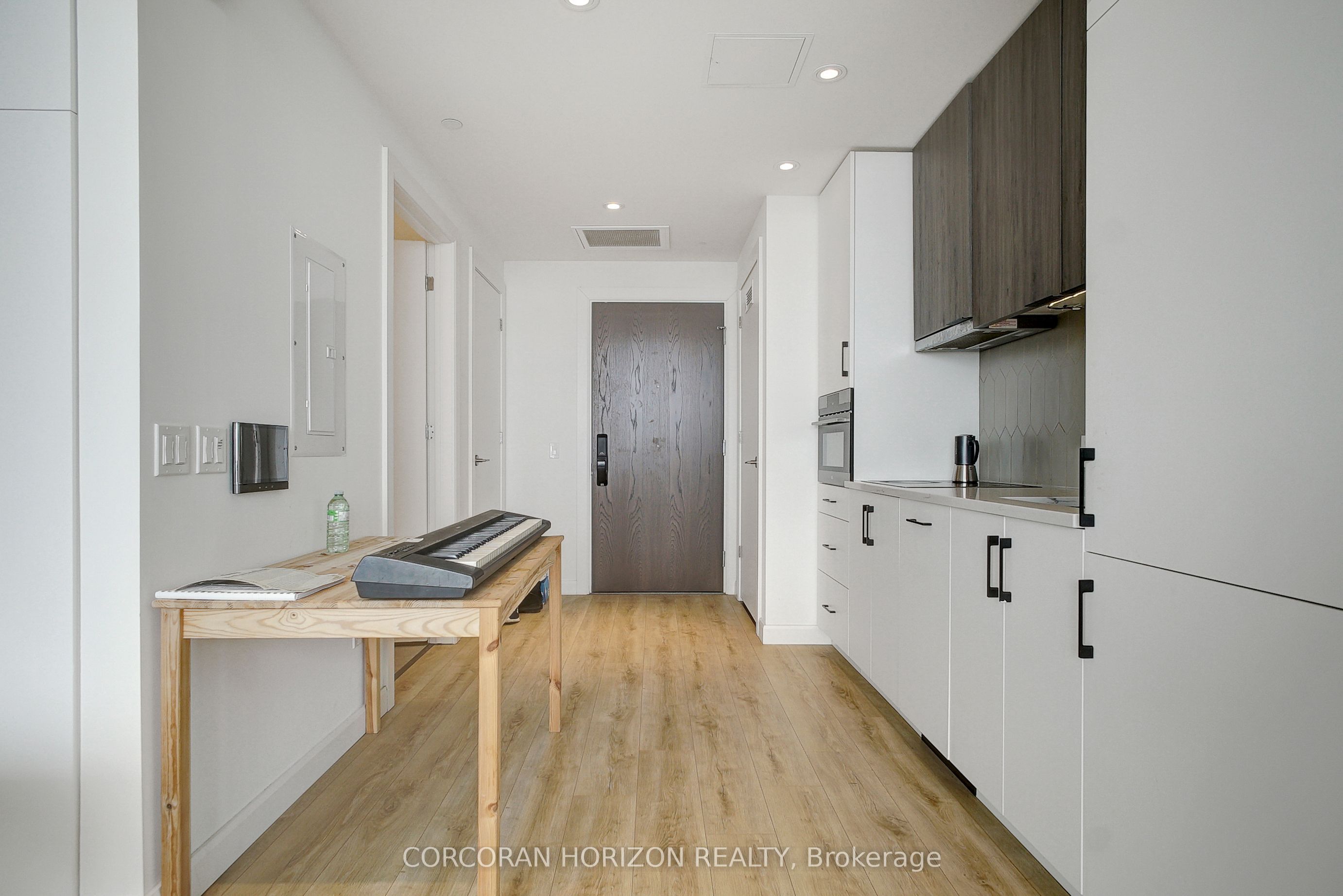 741 King Street W 1710 Property Photo 13