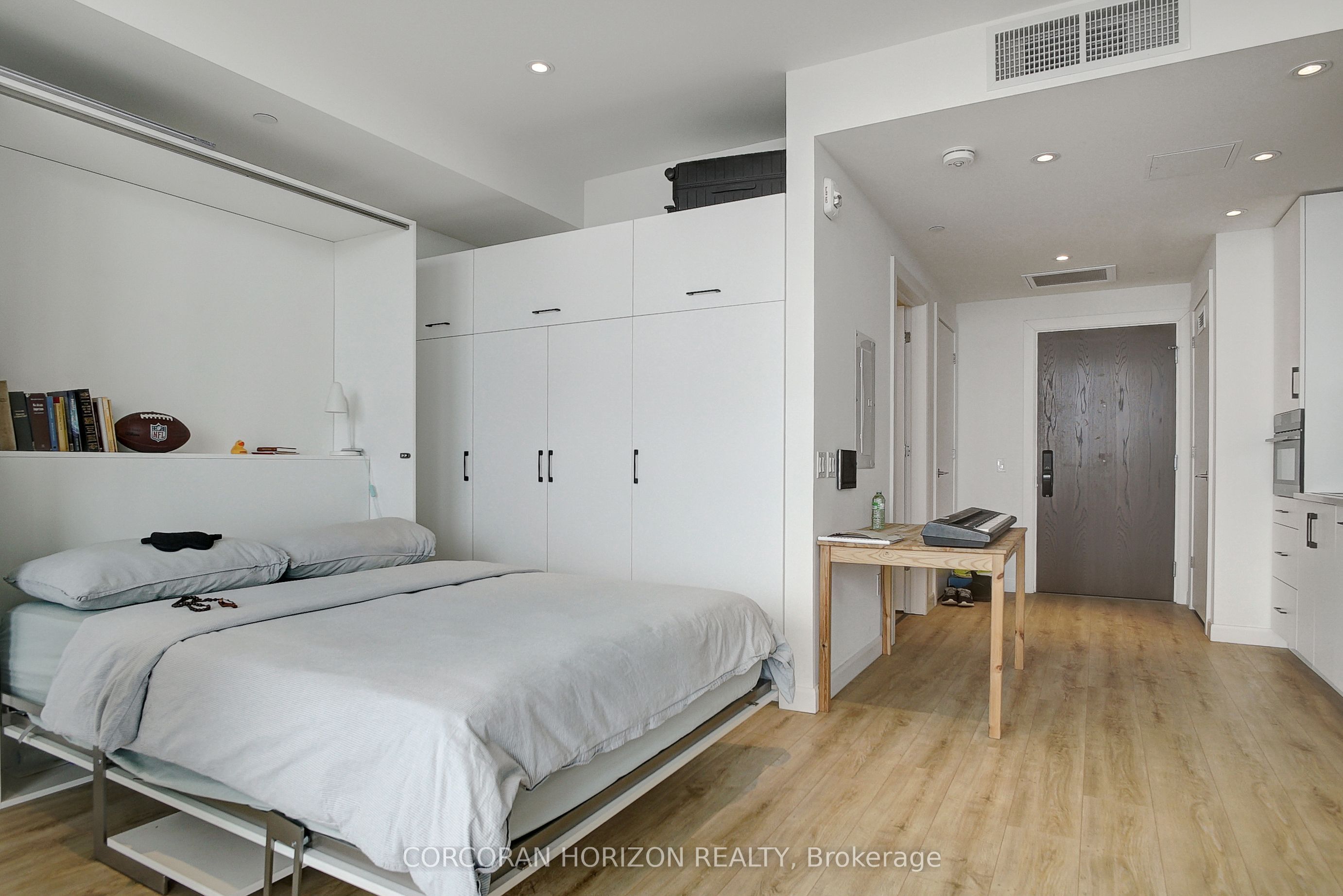 741 King Street W 1710 Property Photo 18