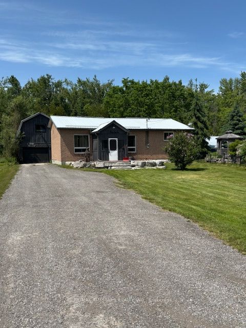 172 Mcguire Beach Road Property Photo 1