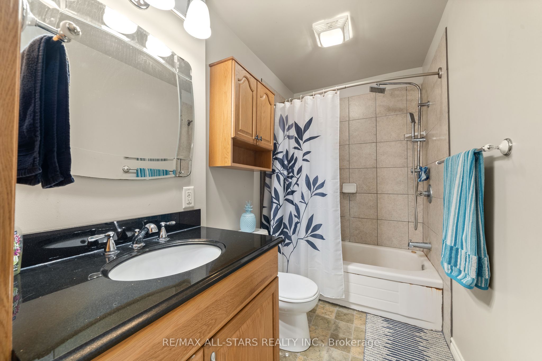 172 Mcguire Beach Road Property Photo 16