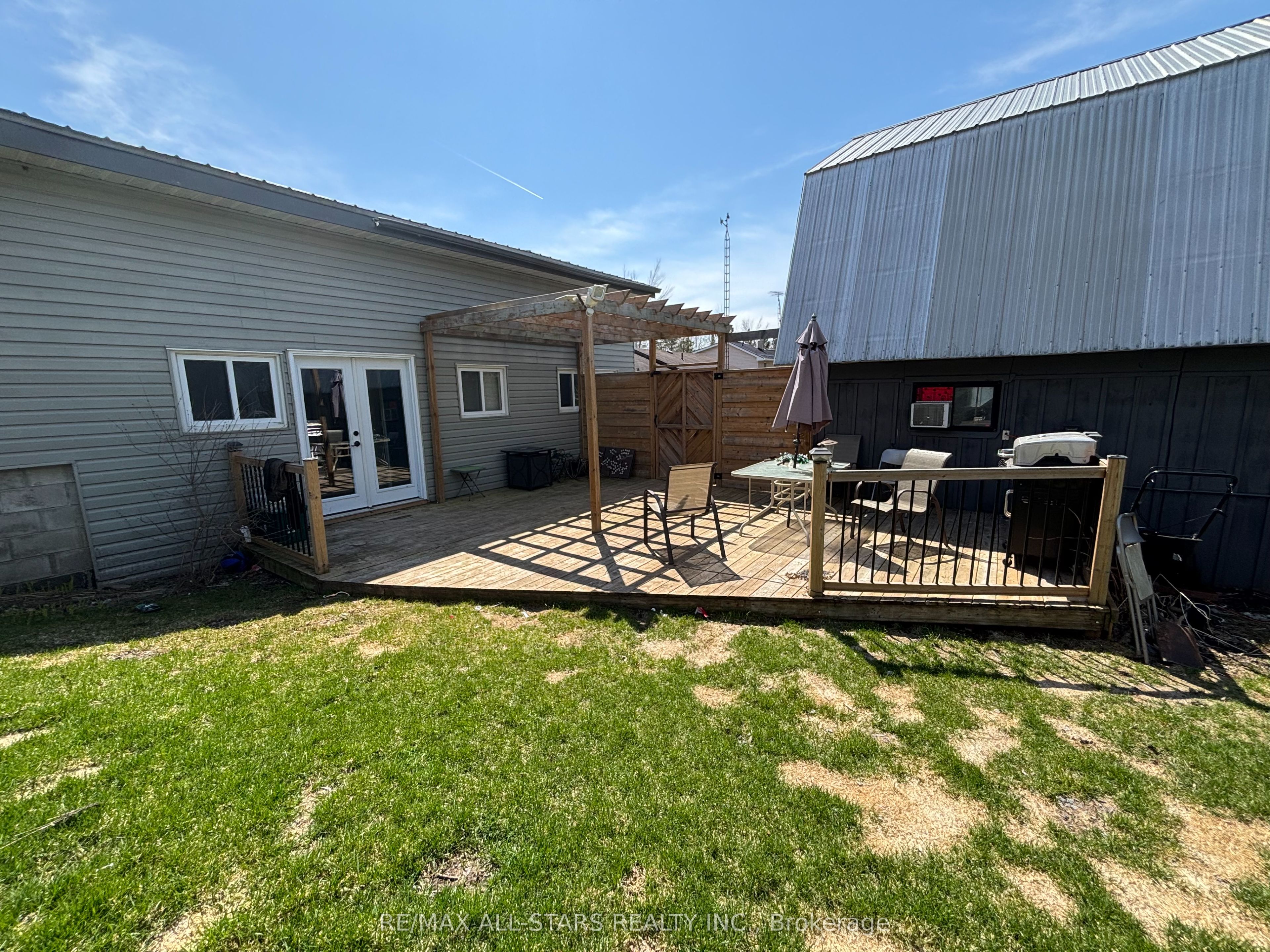 172 Mcguire Beach Road Property Photo 21
