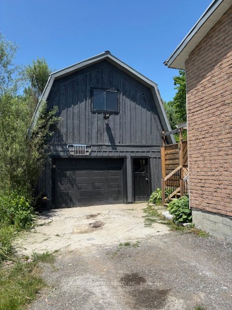 172 Mcguire Beach Road Property Photo 24