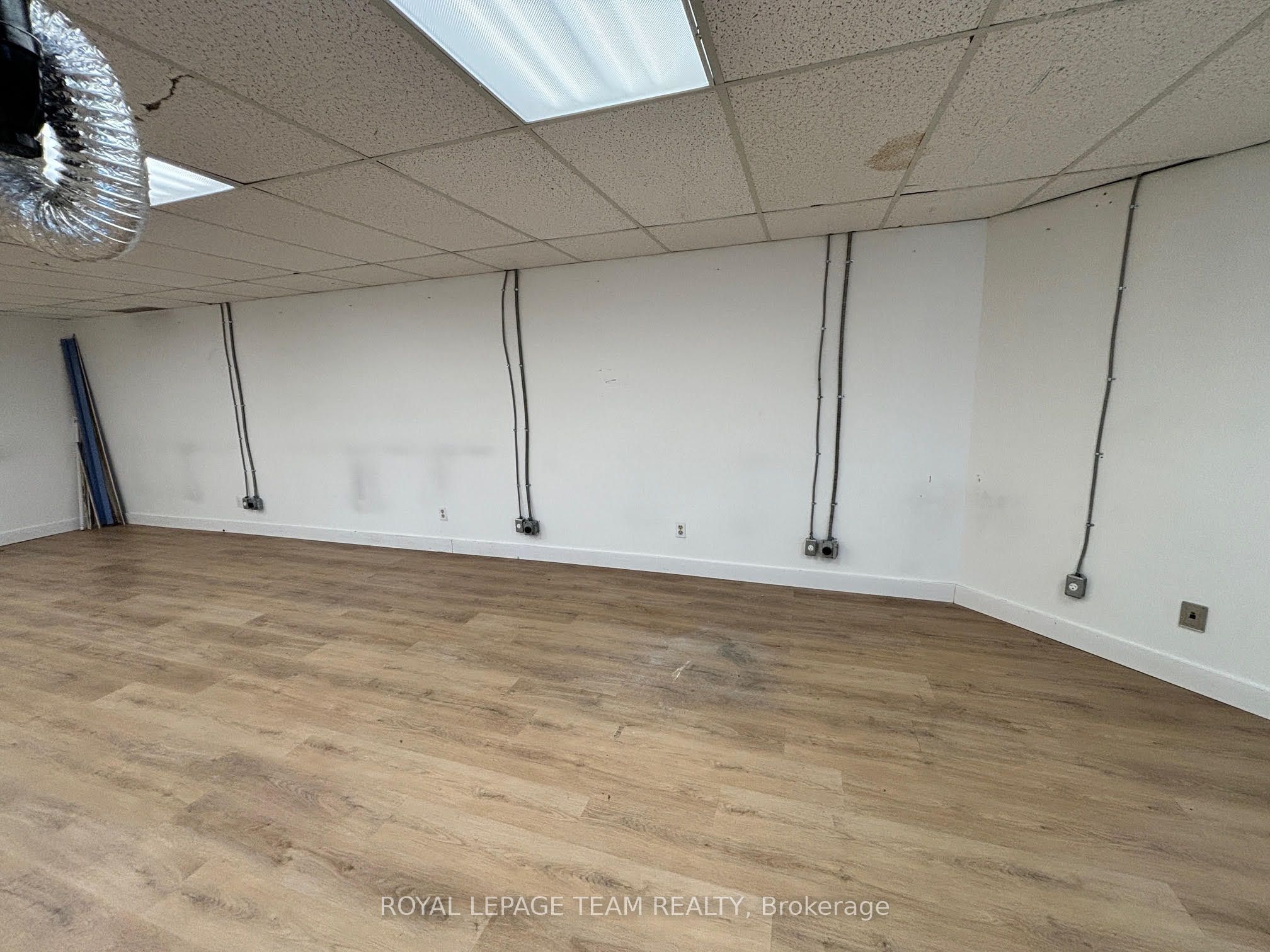 5450 Canotek Road Unit 56 Property Photo 6
