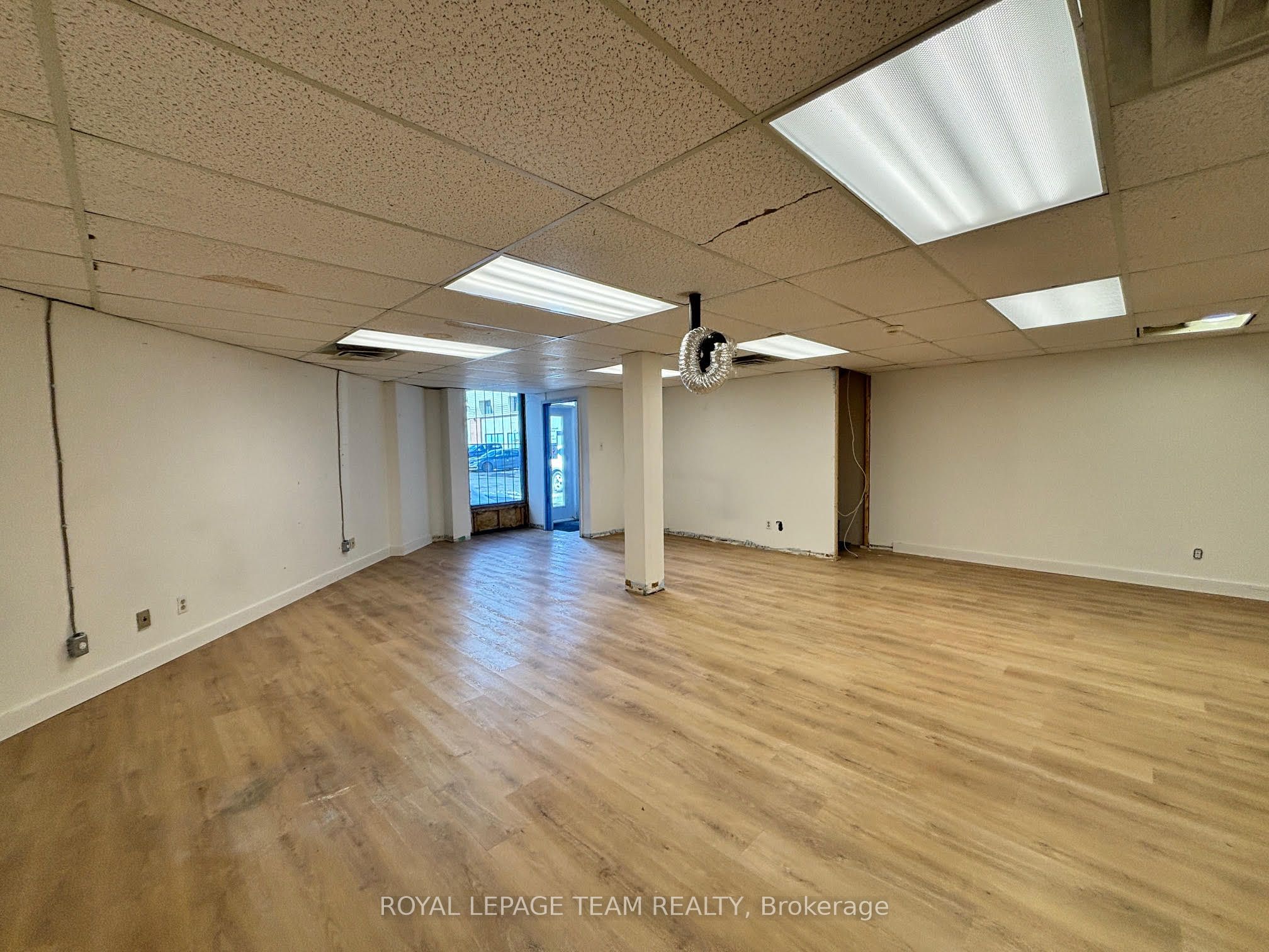 5450 Canotek Road Unit 56 Property Photo 9