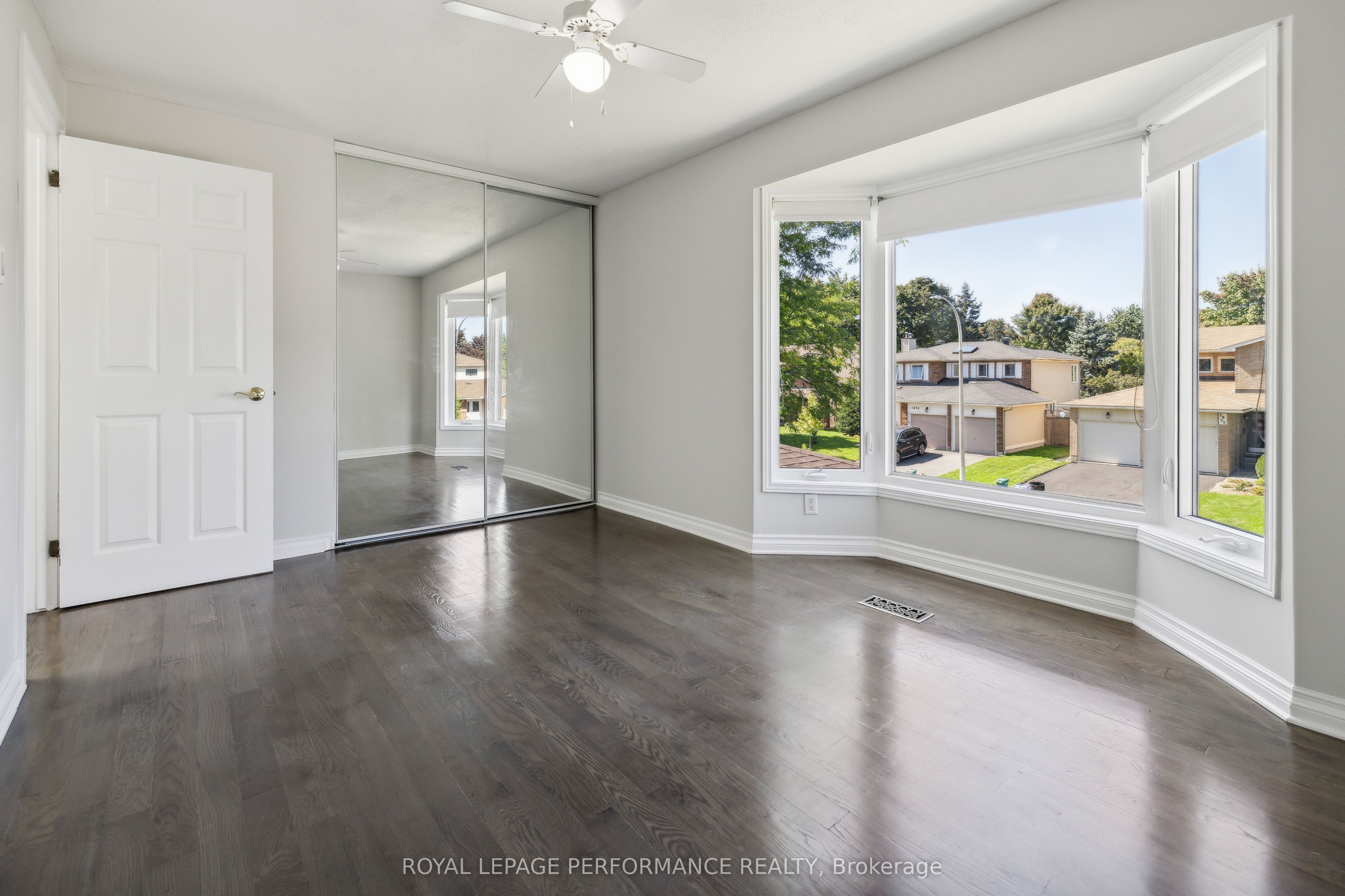1873 Du Clairvaux Road Property Photo 22