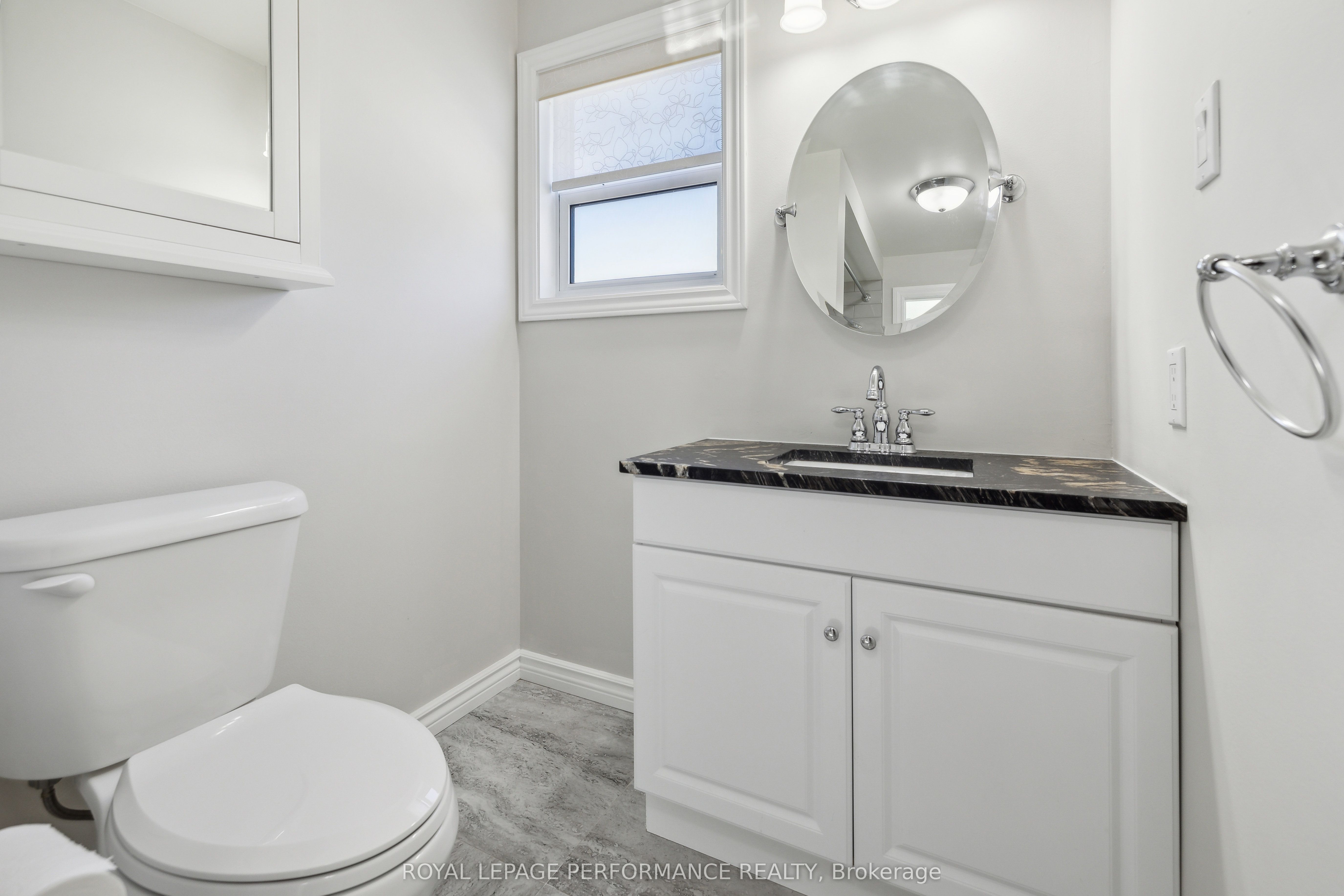 1873 Du Clairvaux Road Property Photo 33