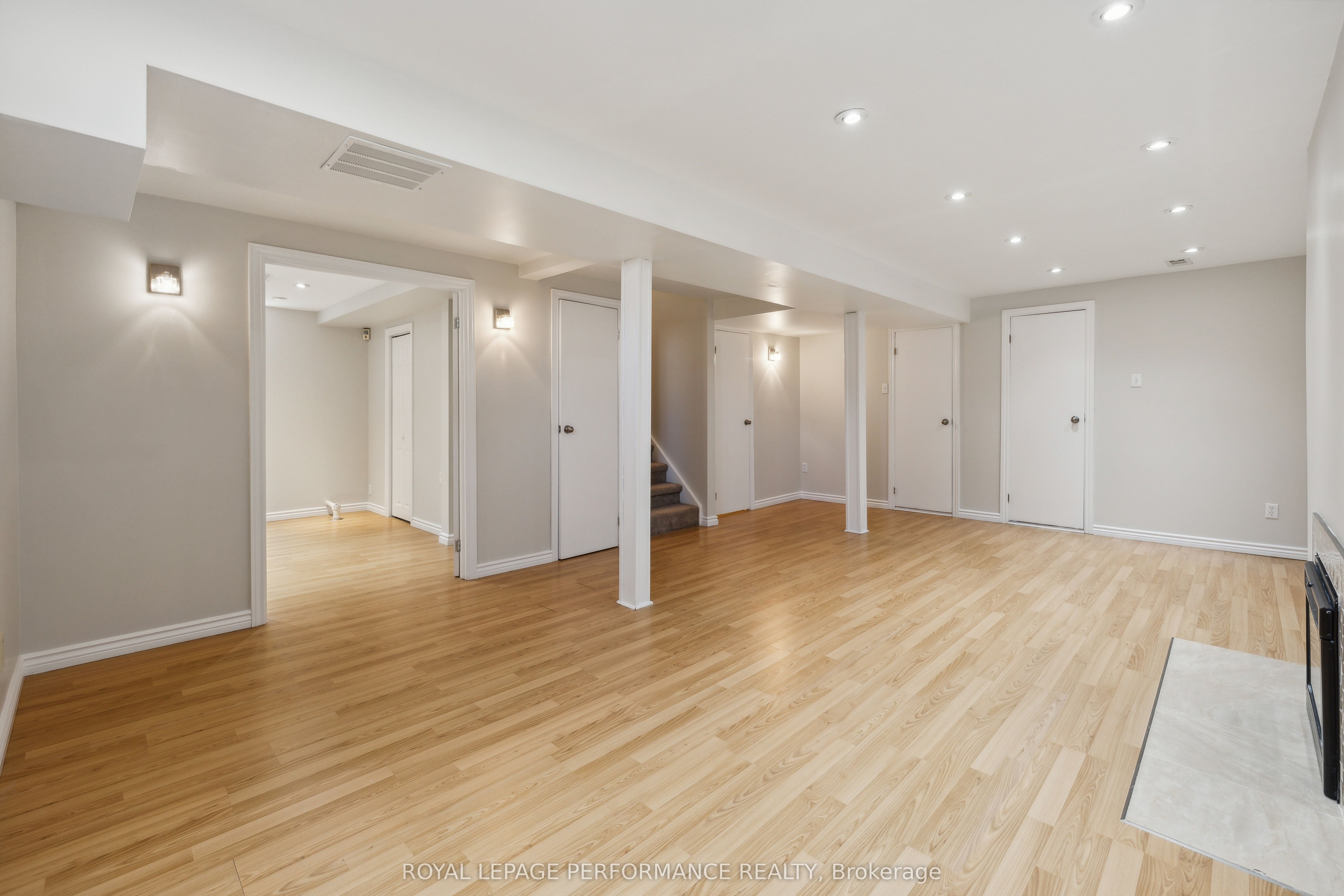 1873 Du Clairvaux Road Property Photo 36