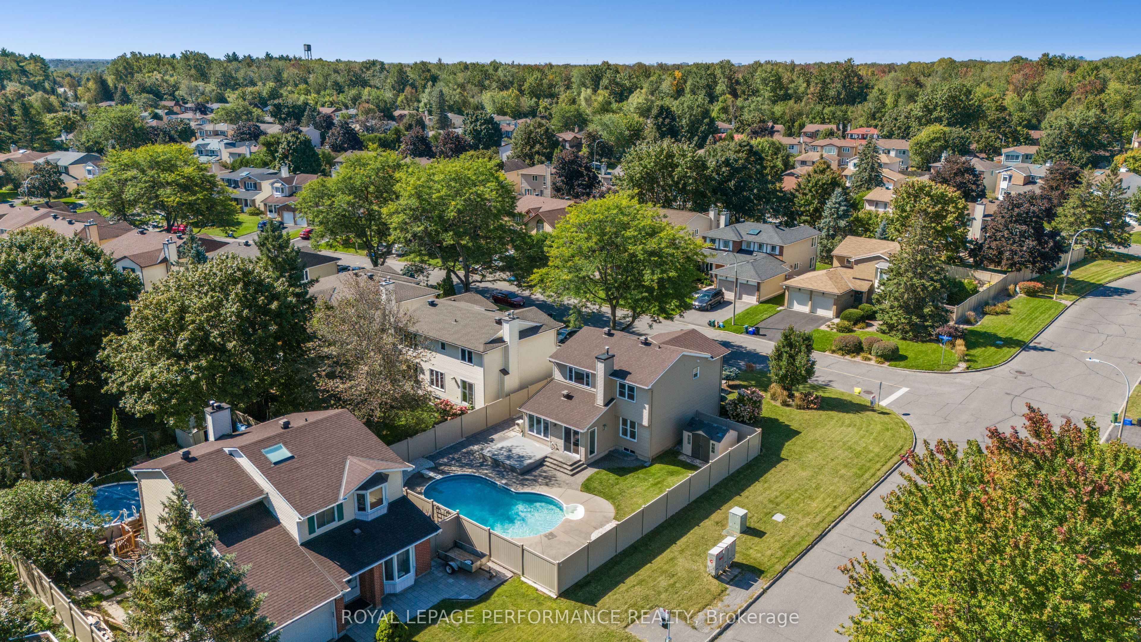 1873 Du Clairvaux Road Property Photo 47
