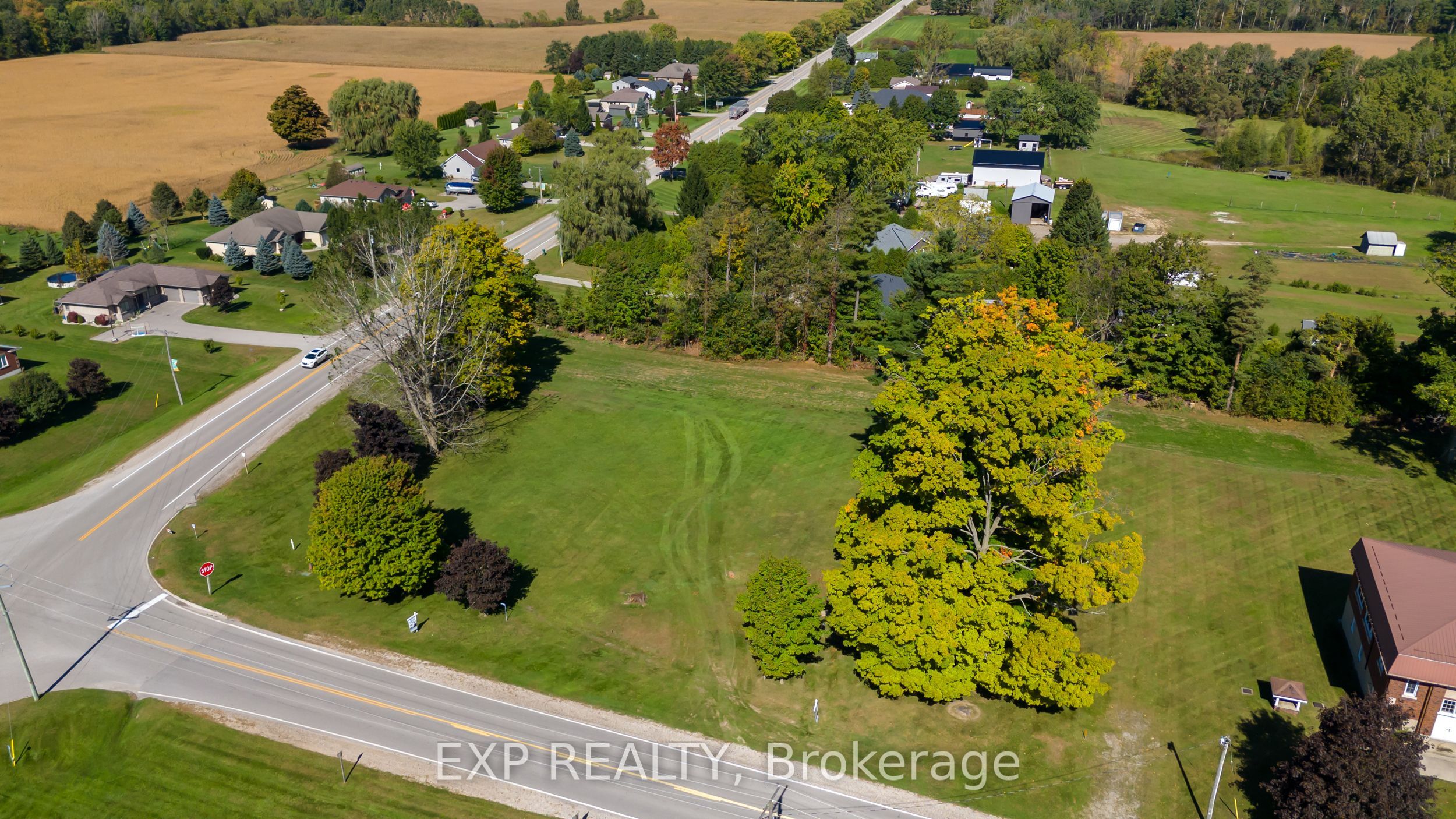 54202 Eden Line Property Photo