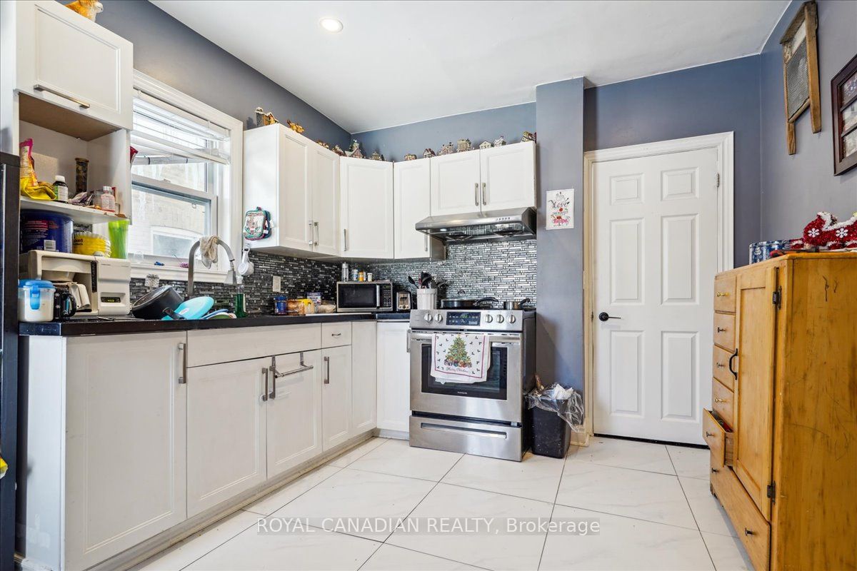 341 George Street Property Photo 8