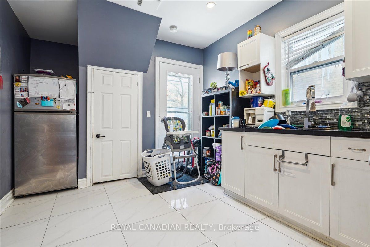 341 George Street Property Photo 10