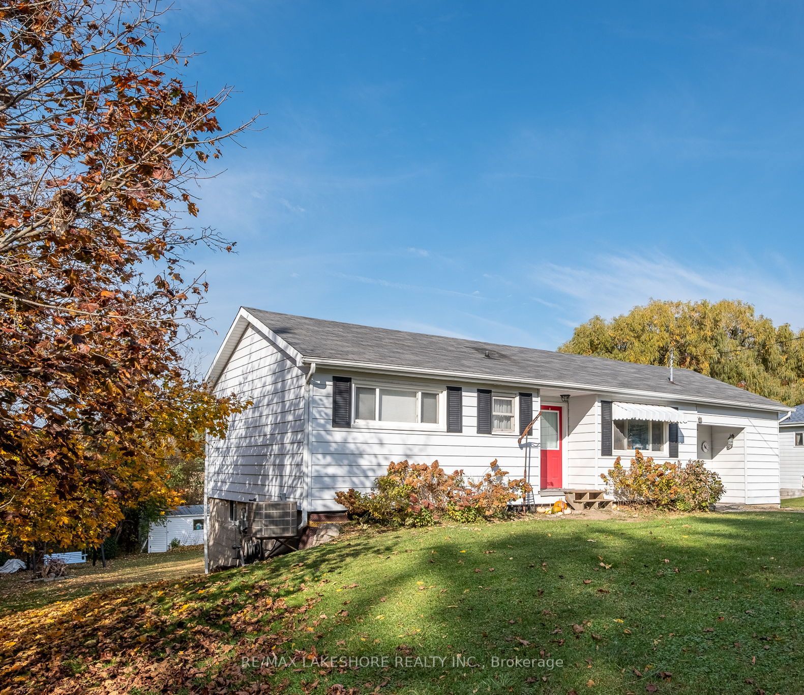 8686 Dale Road Property Photo