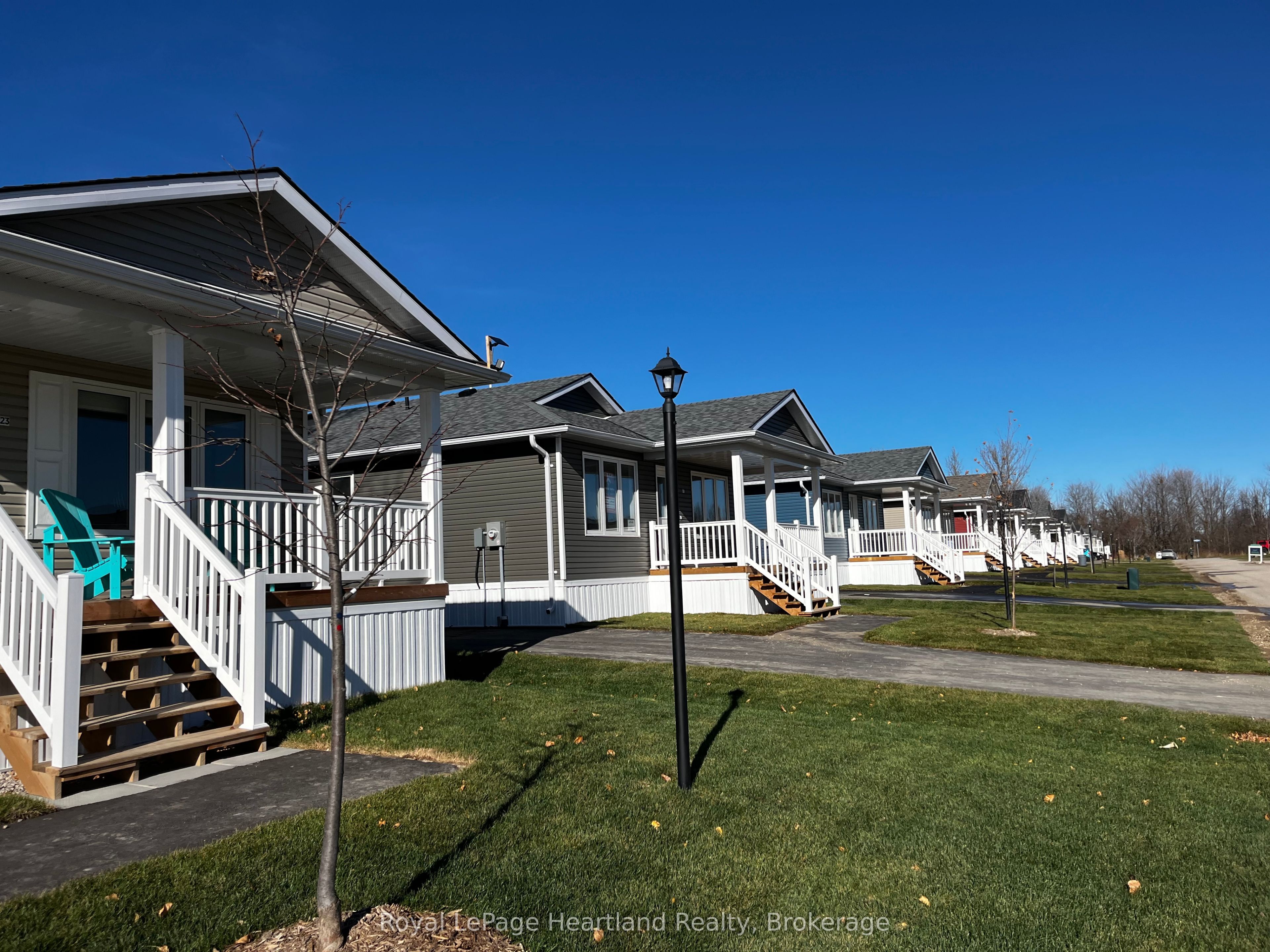 13 Bluffs View Blvd Property Photo 17