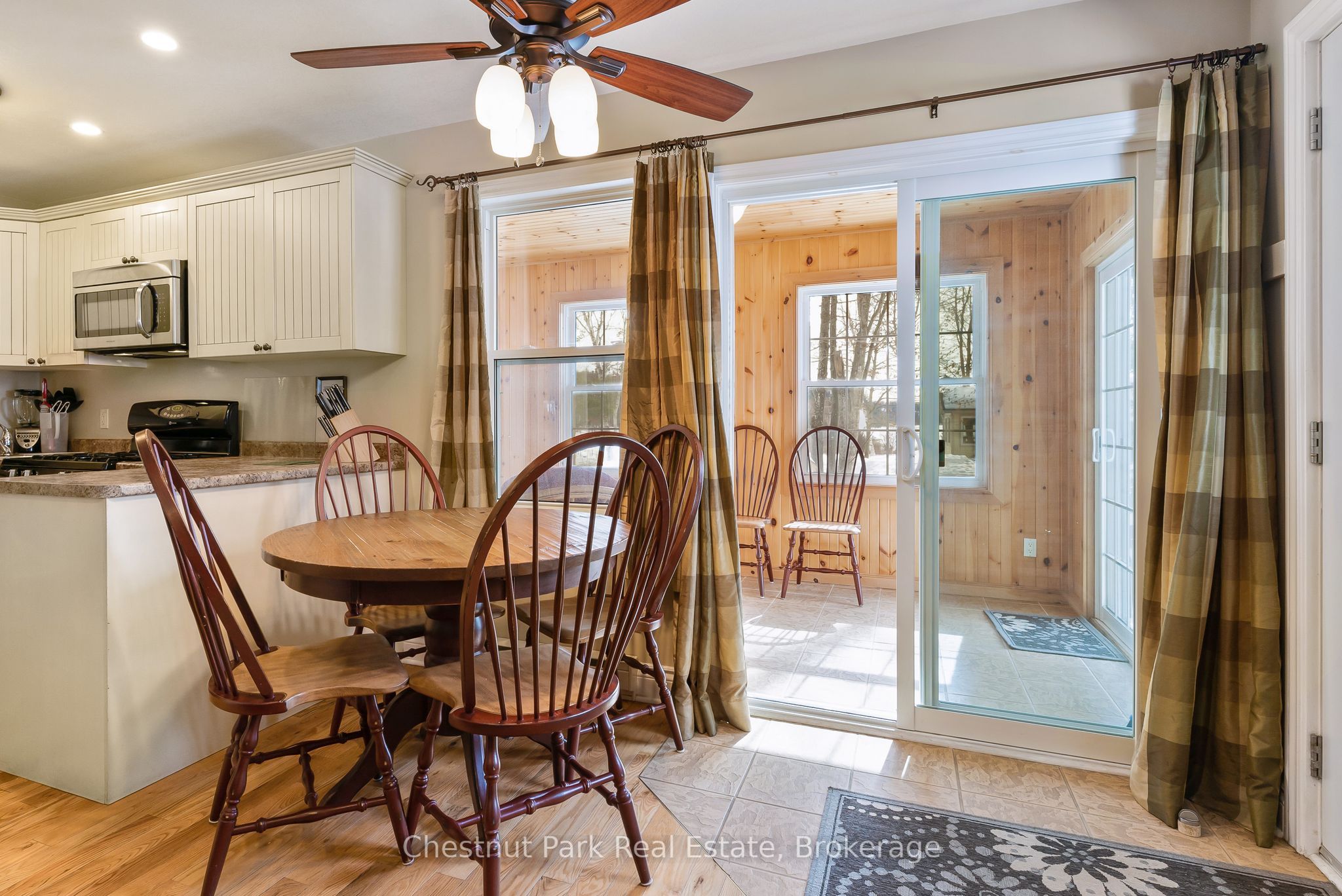 1052 Rat Bay 105-8 Road Property Photo 16