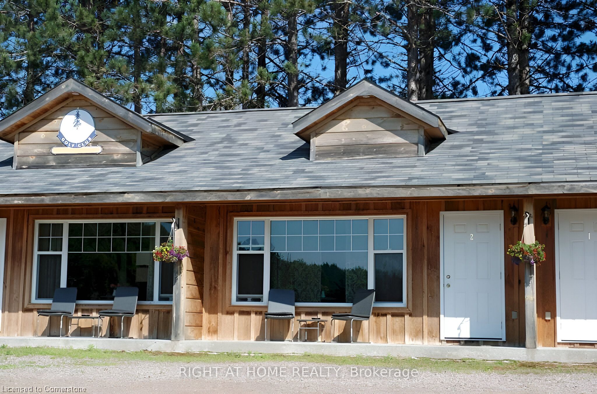 2937 Old Barrys Bay Road Property Photo 8