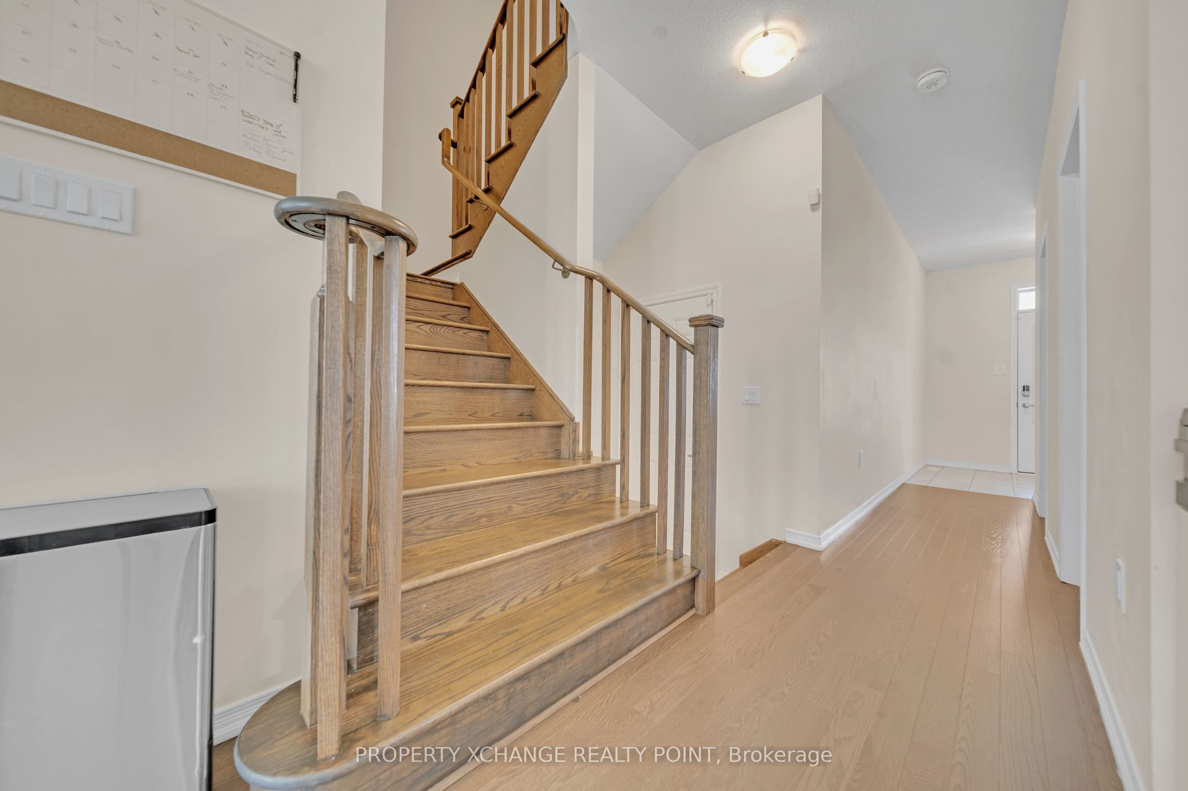 21 Amos Avenue Property Photo 19