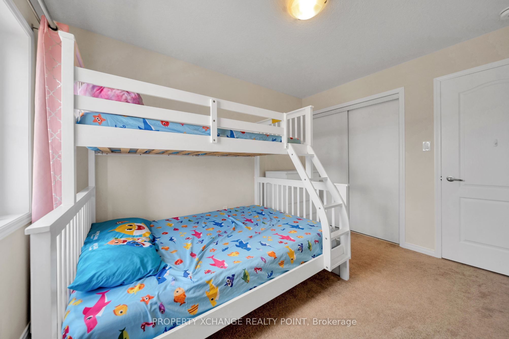 21 Amos Avenue Property Photo 25