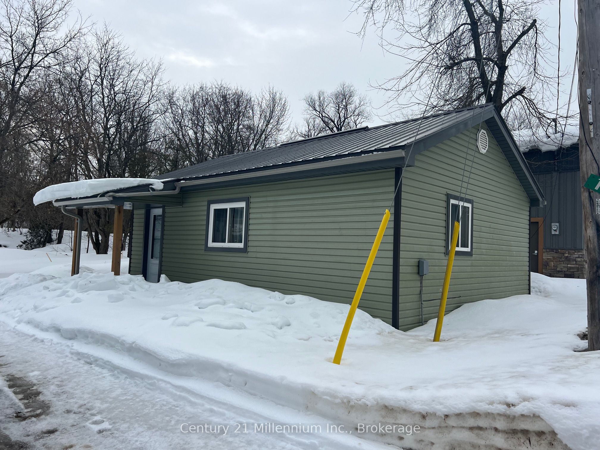 152 Clark Street Property Photo