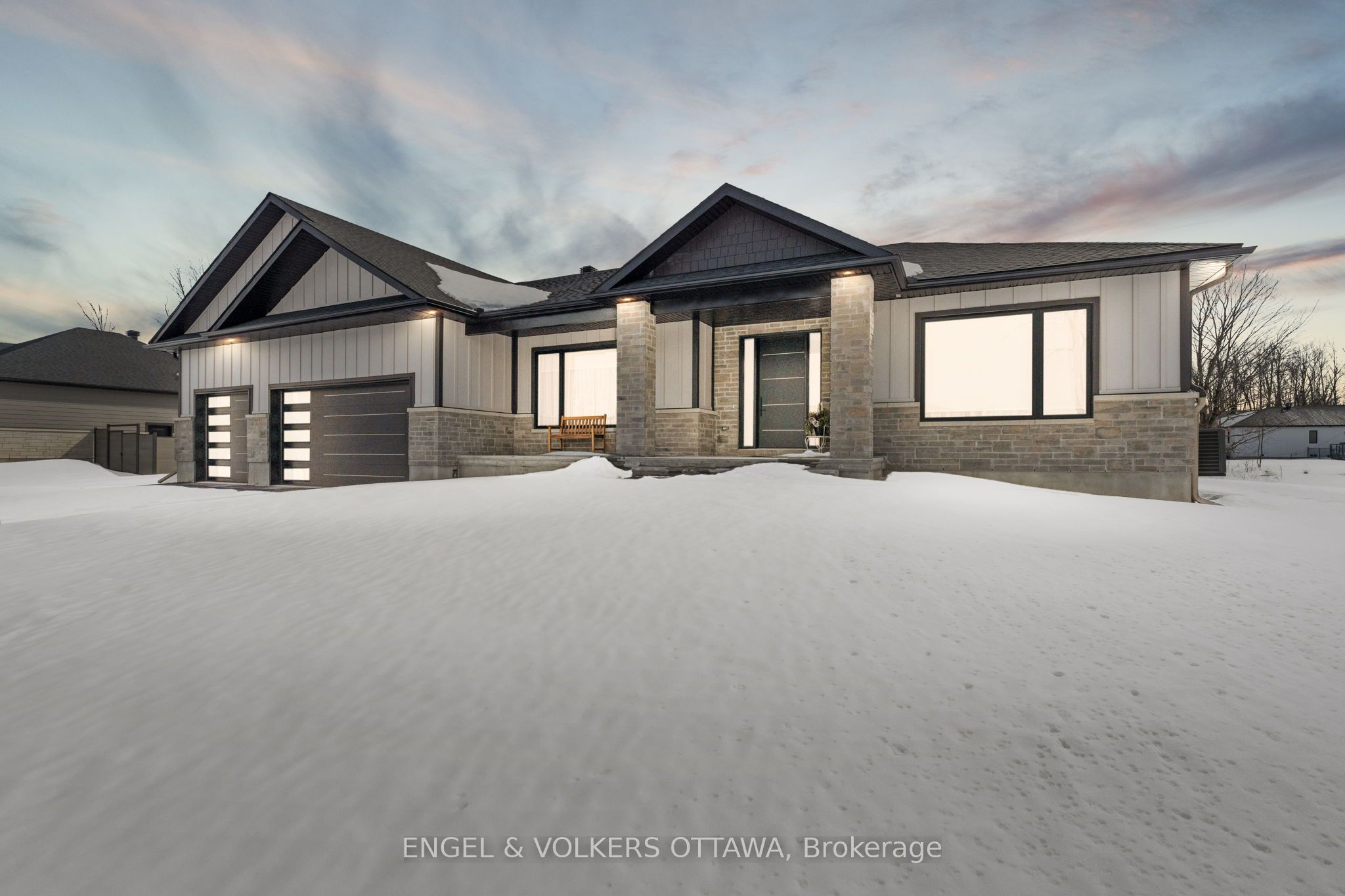 425 Ginger Crescent Property Photo