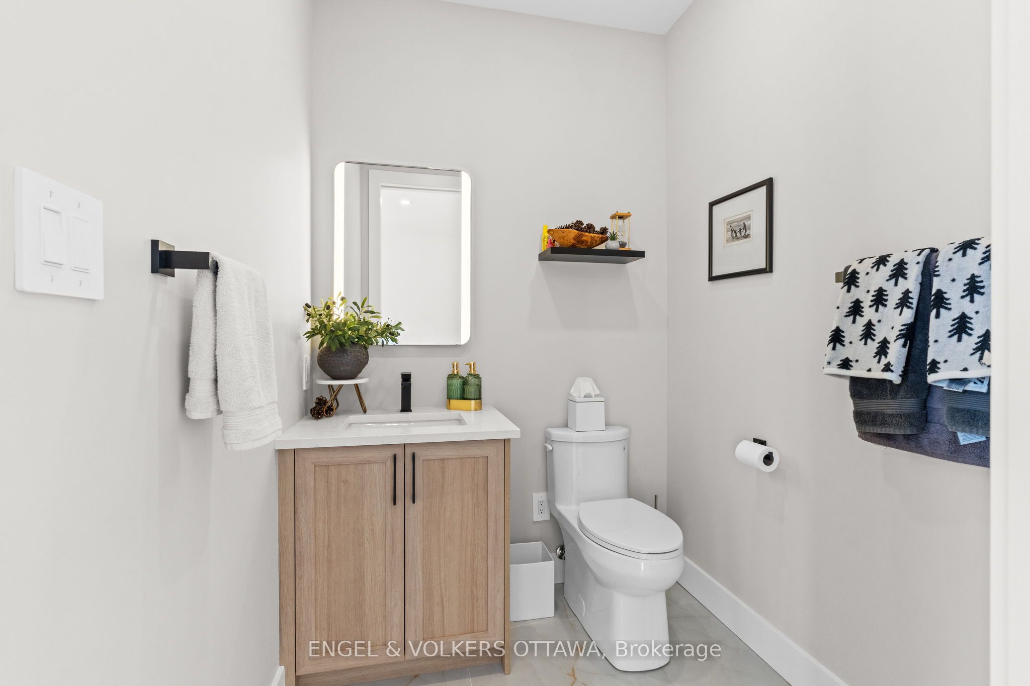 425 Ginger Crescent Property Photo 25