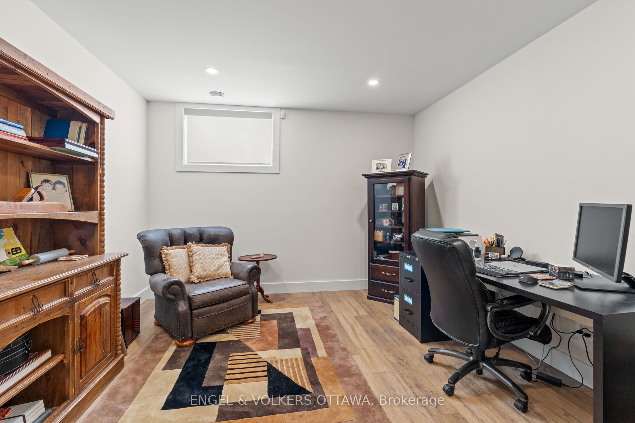 425 Ginger Crescent Property Photo 38