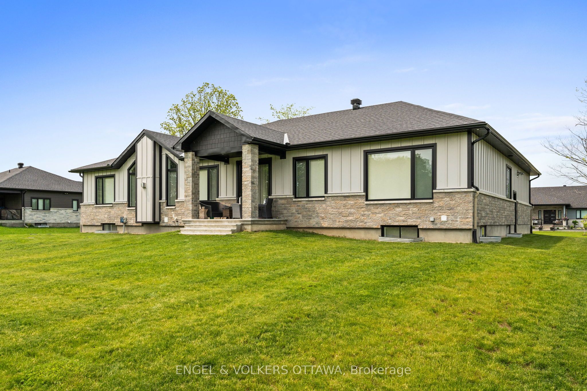 425 Ginger Crescent Property Photo 42