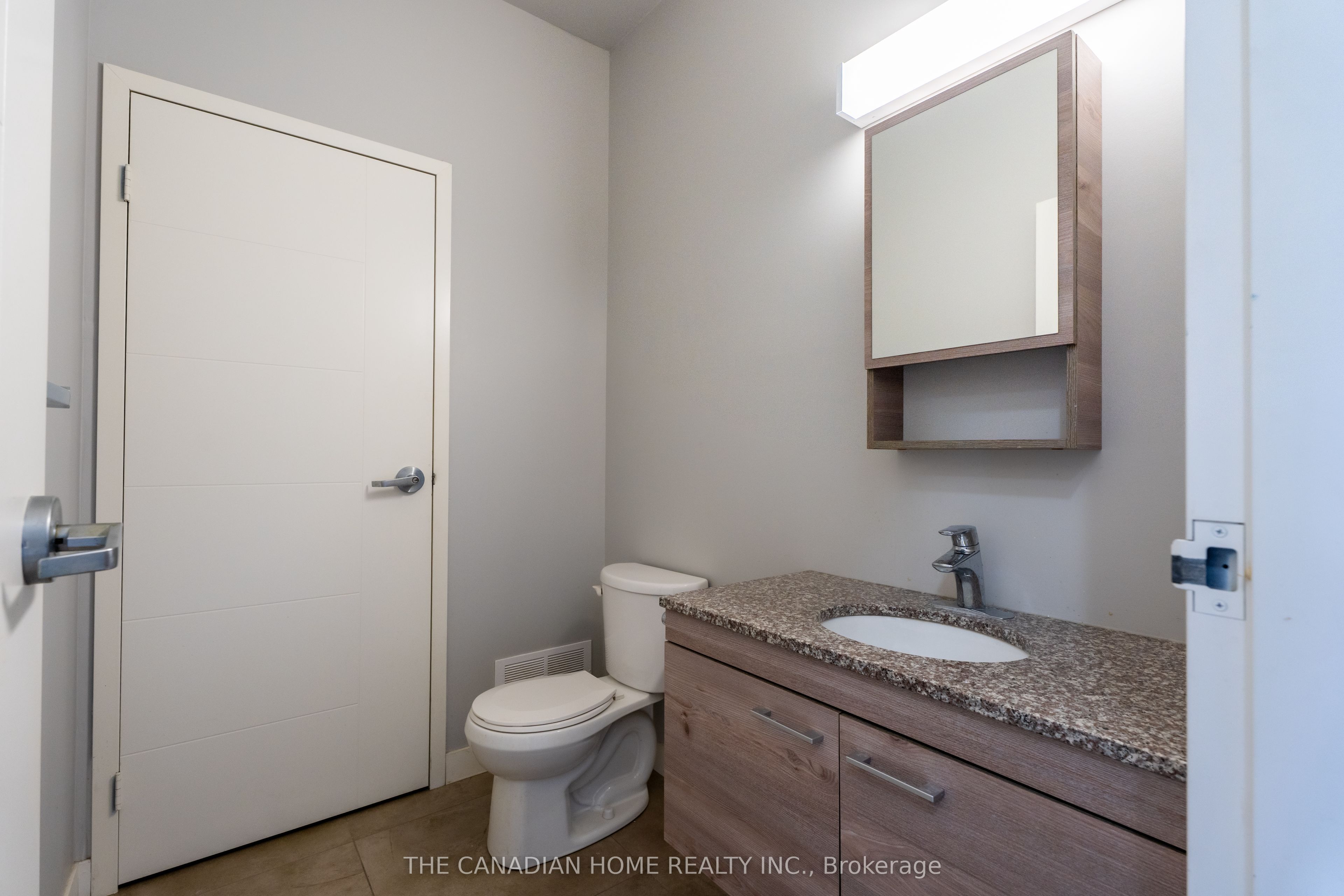 #t201 - 62 Balsam Street Property Photo 5