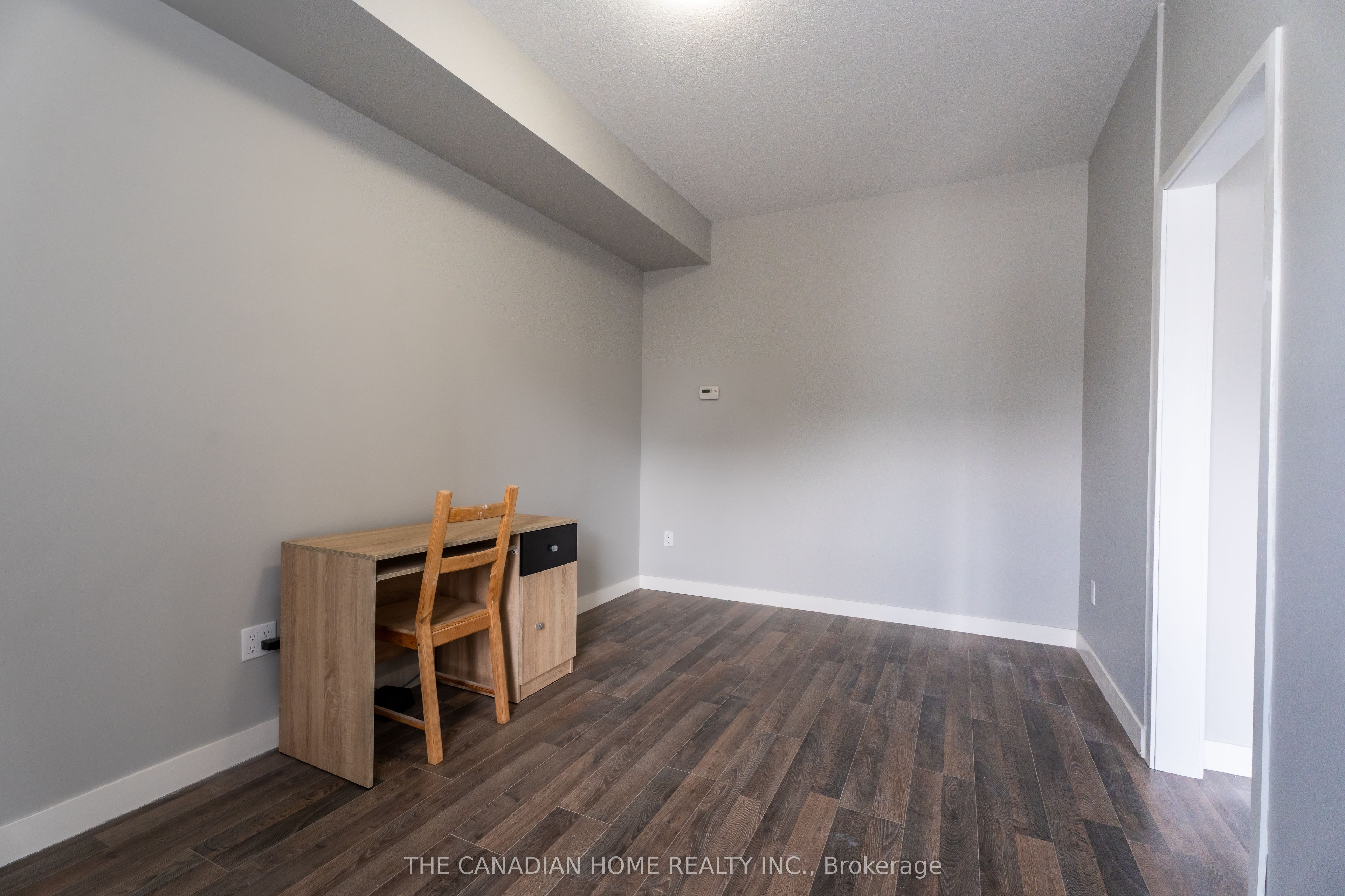 #t201 - 62 Balsam Street Property Photo 7