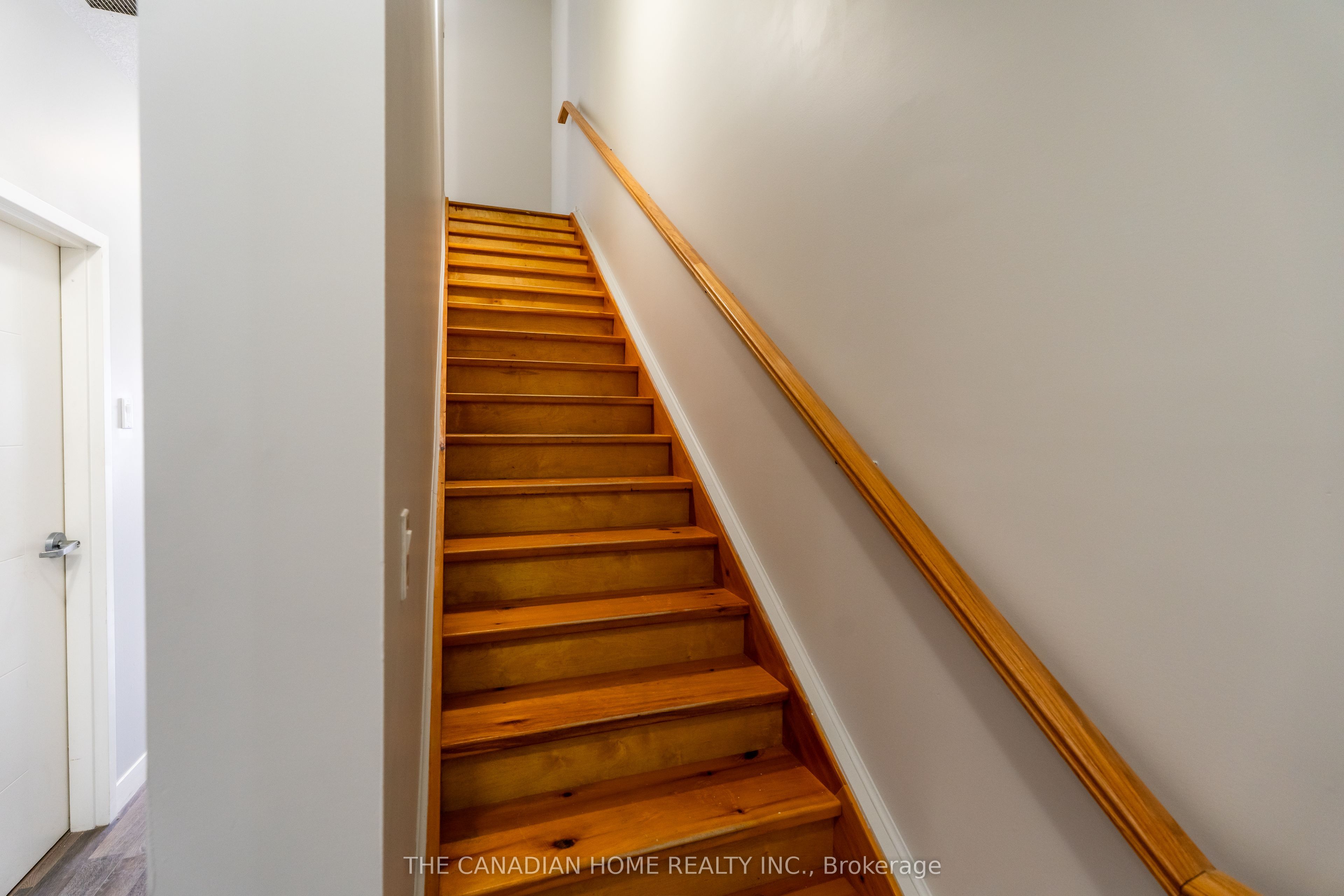 #t201 - 62 Balsam Street Property Photo 11