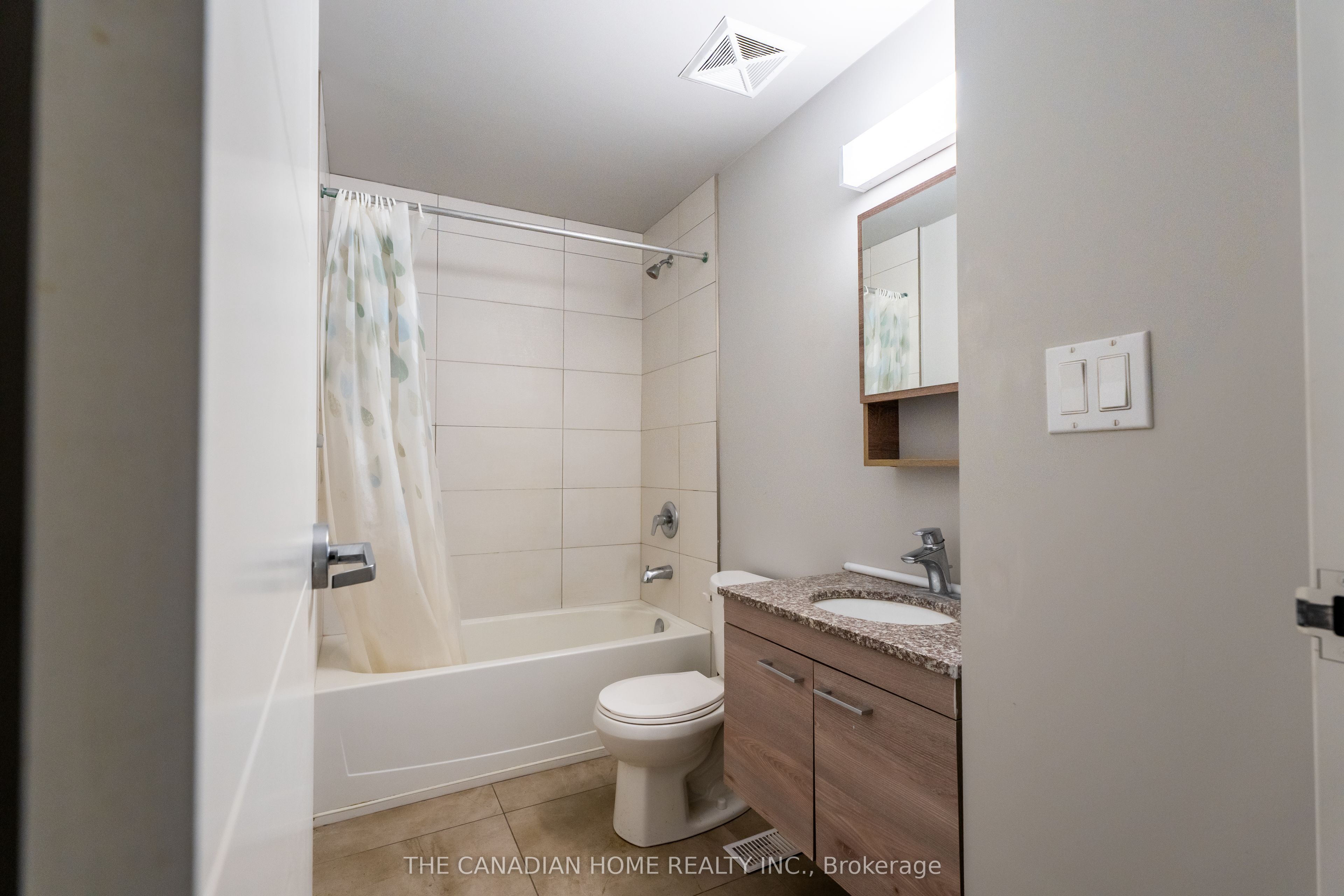 #t201 - 62 Balsam Street Property Photo 17