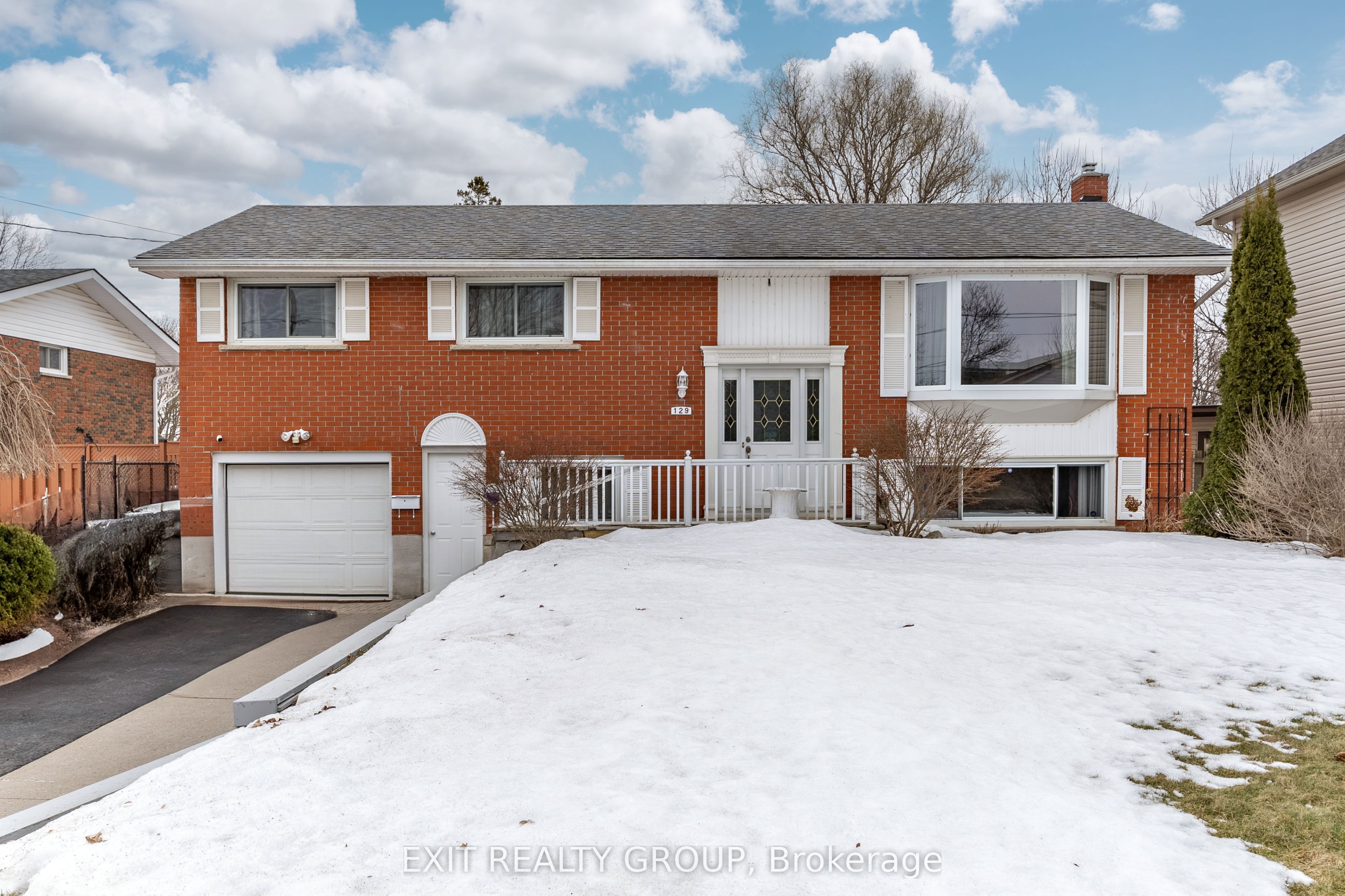 129 Leland Drive Property Photo