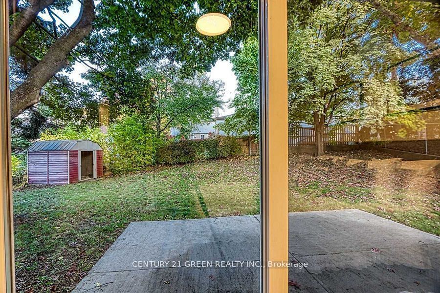 164 Gardiner Drive Property Photo 38